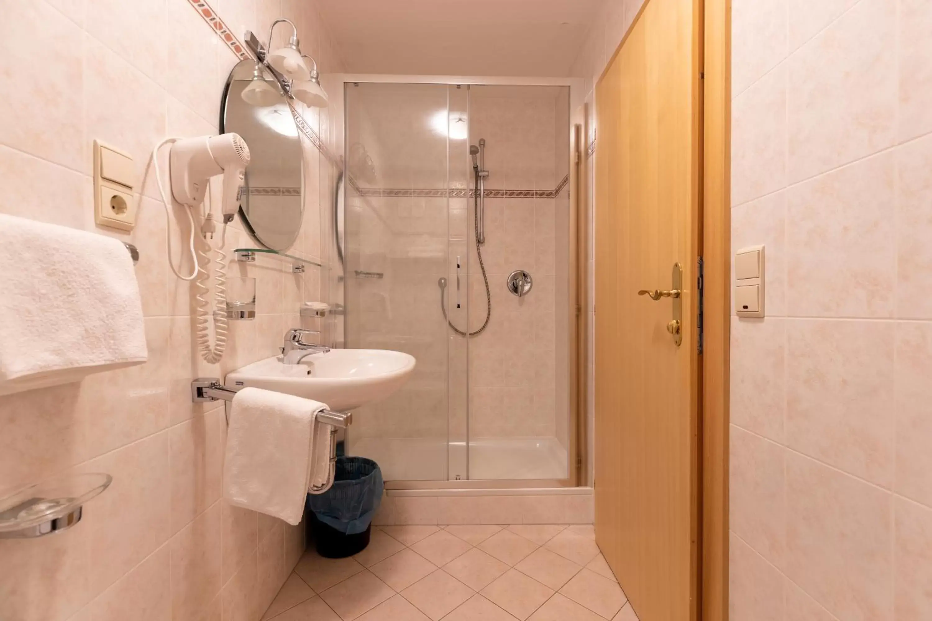 Bathroom in Hotel Tyrol
