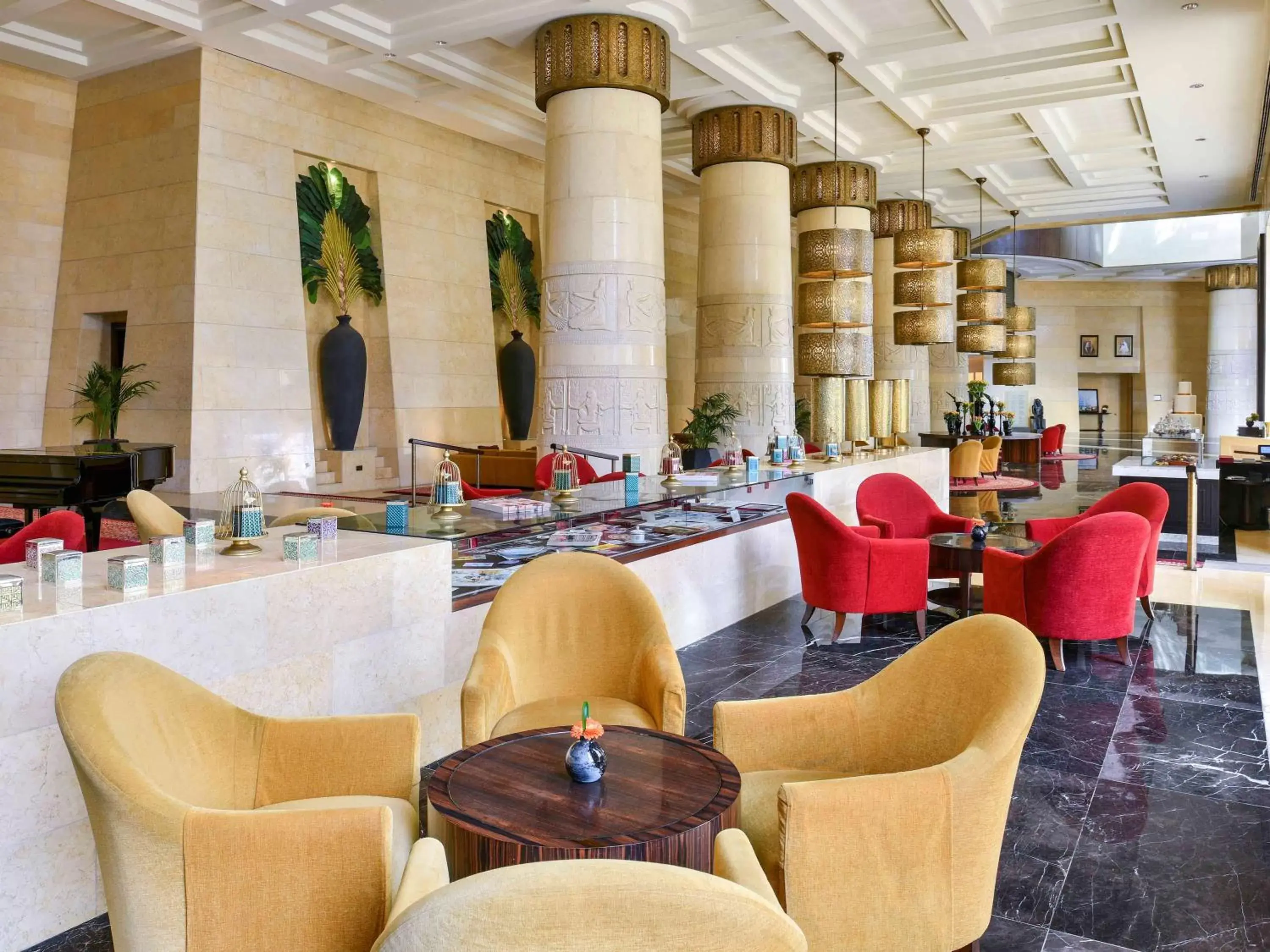 Restaurant/places to eat in Raffles Dubai