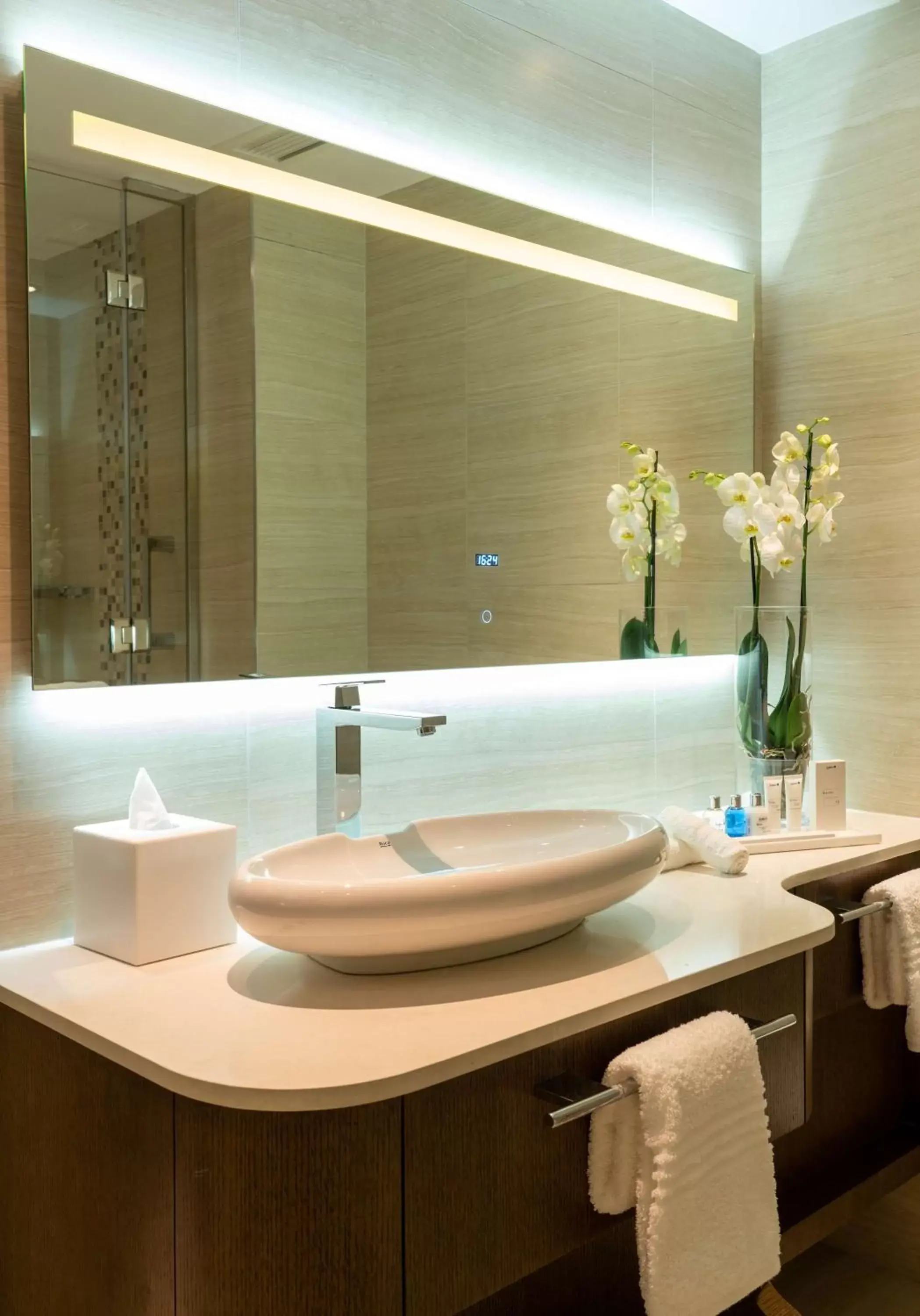 Bathroom in Radisson Blu Hotel & Residence Nairobi Arboretum