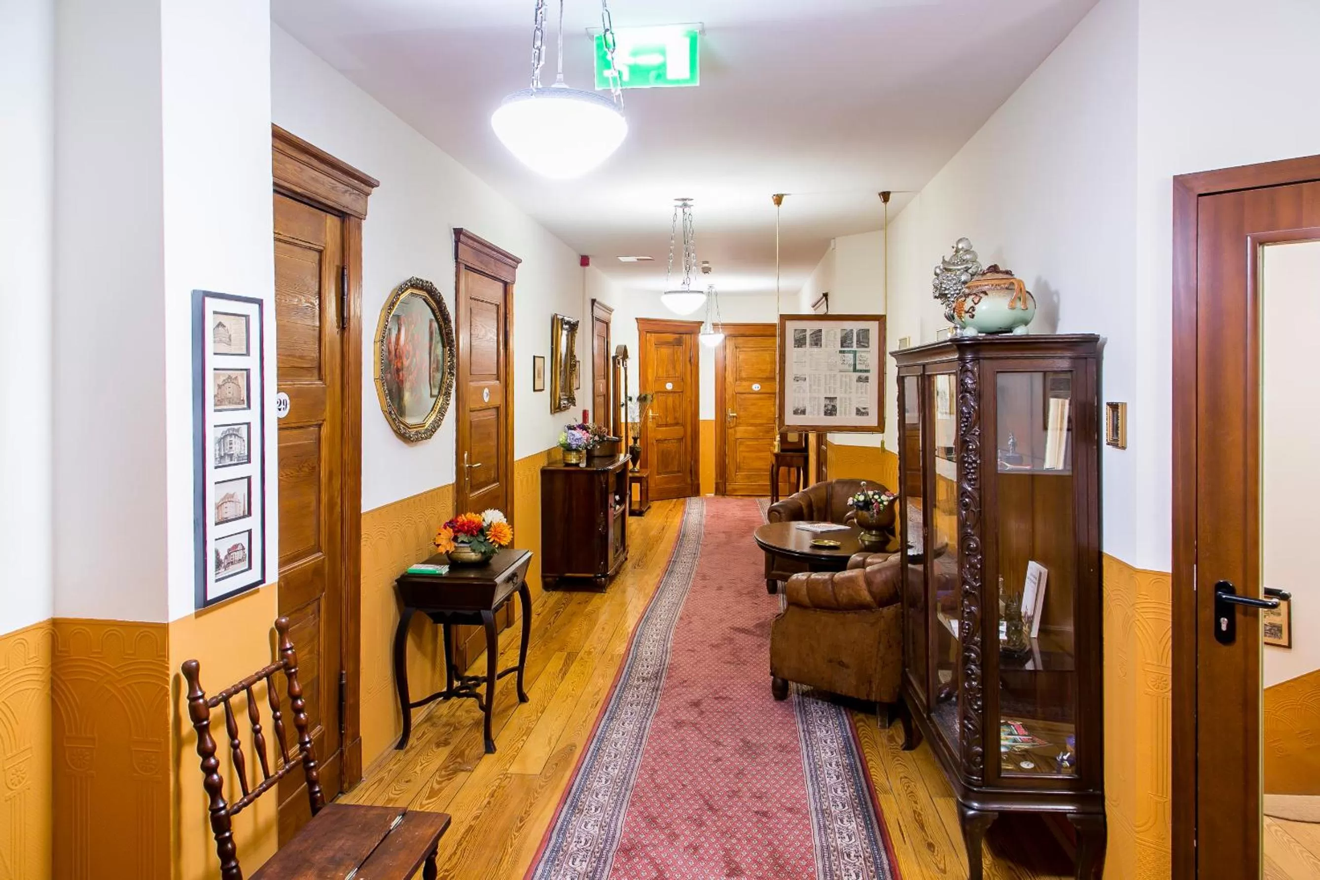 Lobby or reception in Jahrhunderthotel Leipzig