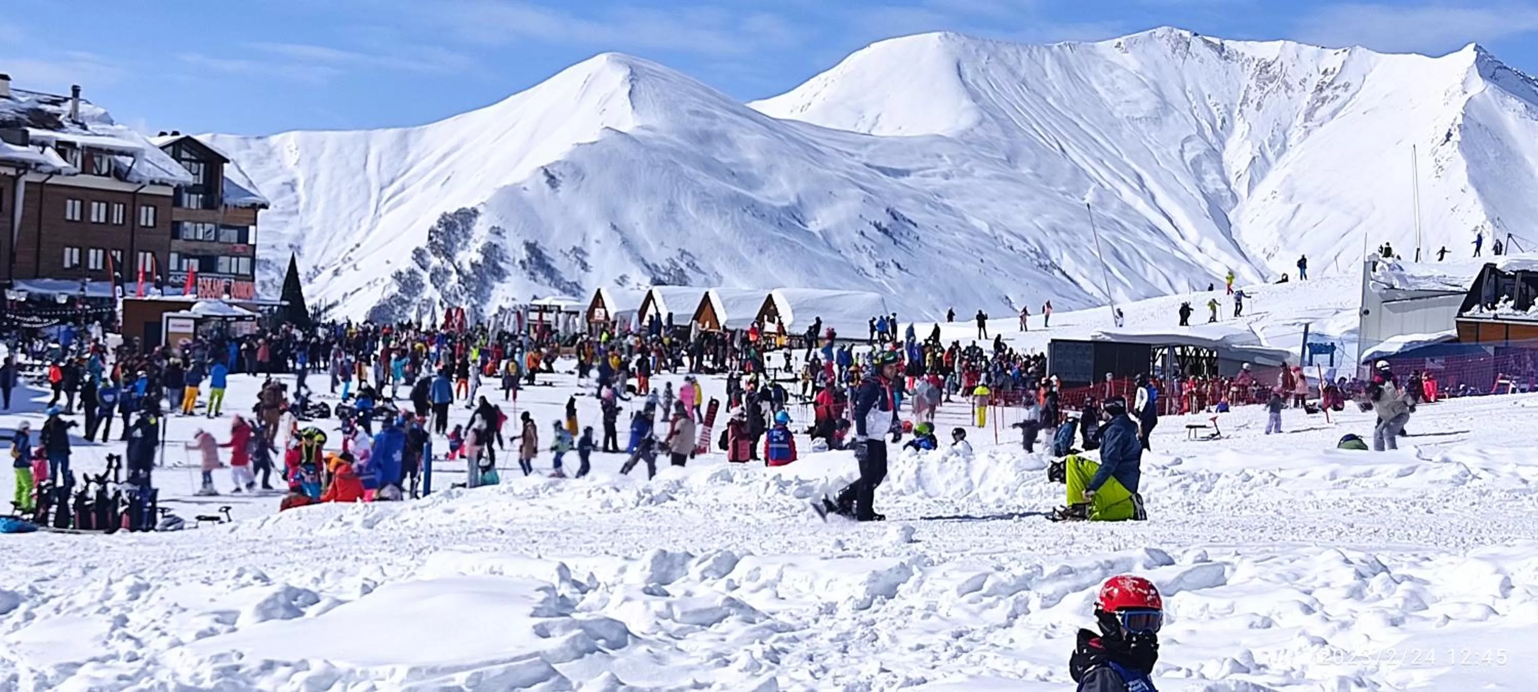 Frozen View New Gudauri
