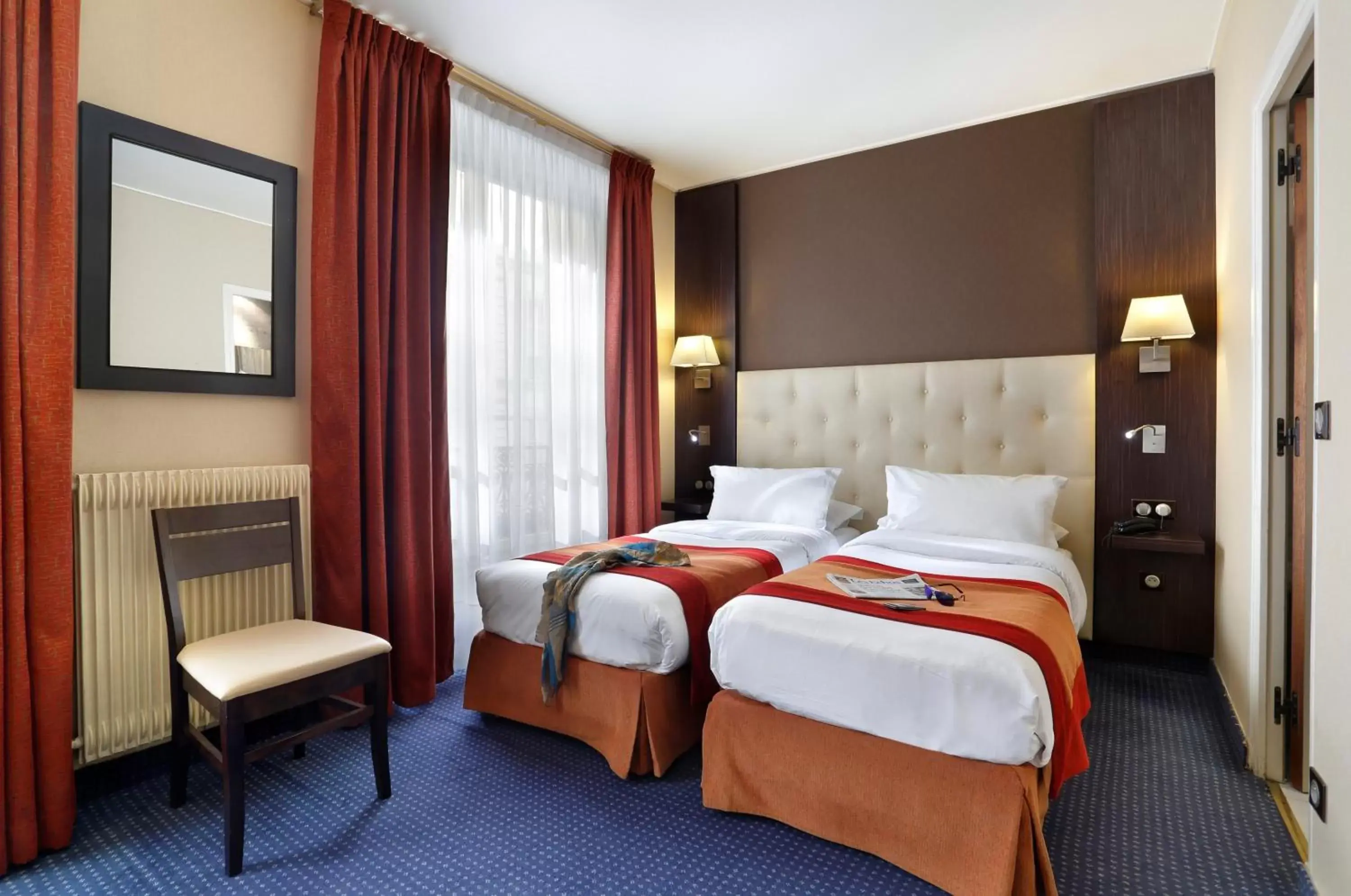Twin Room in Hotel Paix Republique