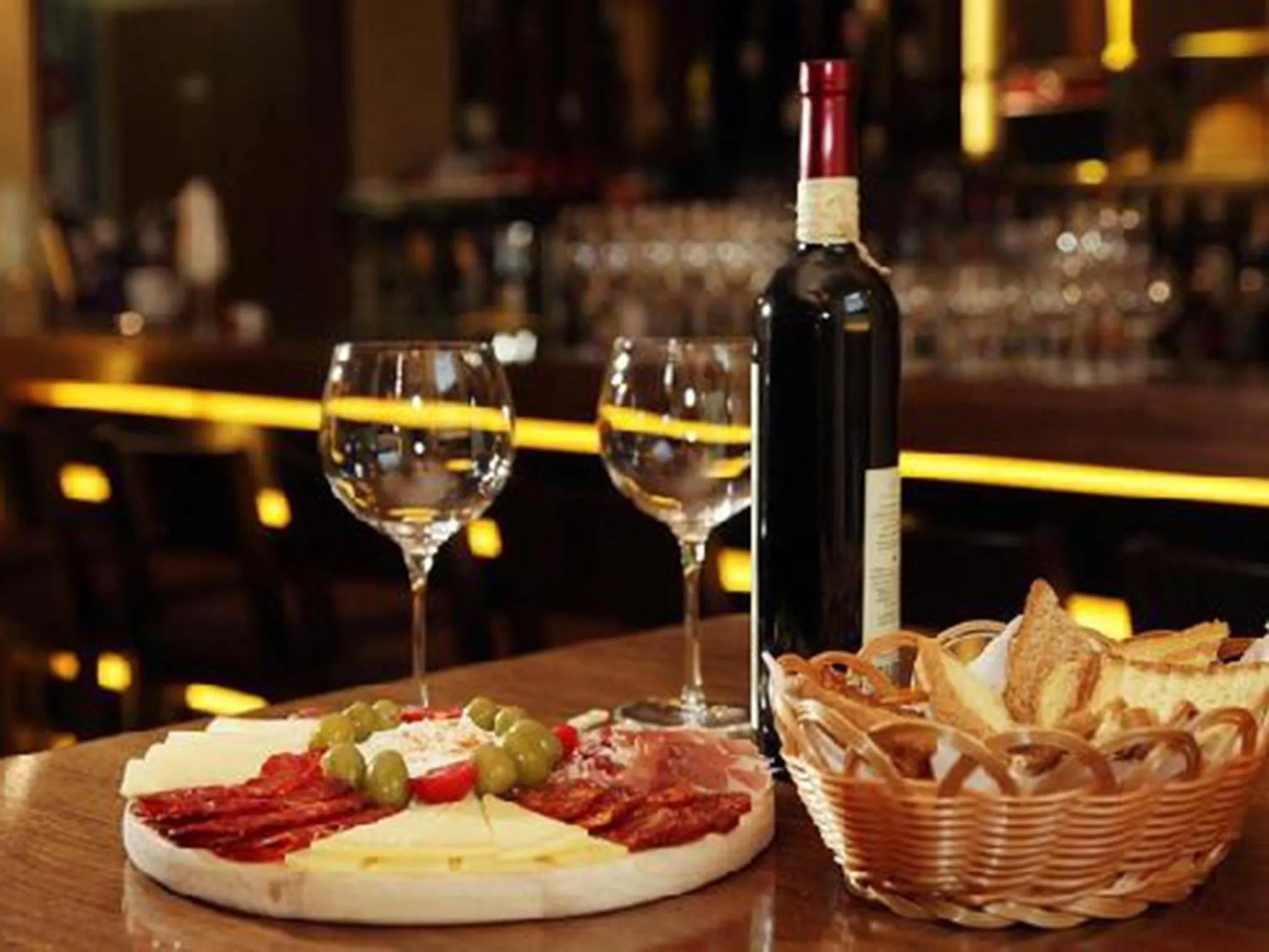 Food and drinks in Marmara Place Old City Hotel