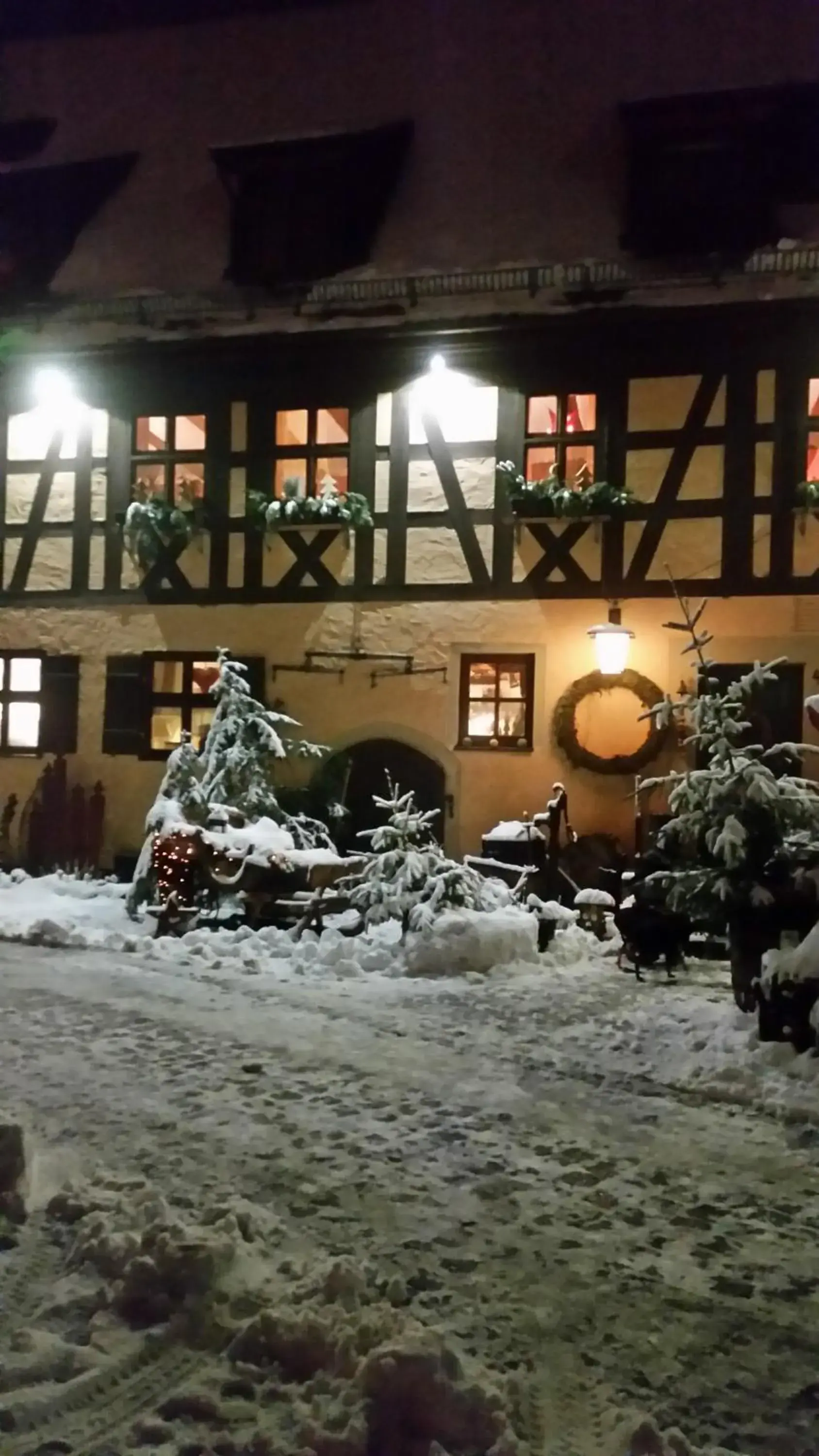 Property building, Winter in Gasthaus Dollinger