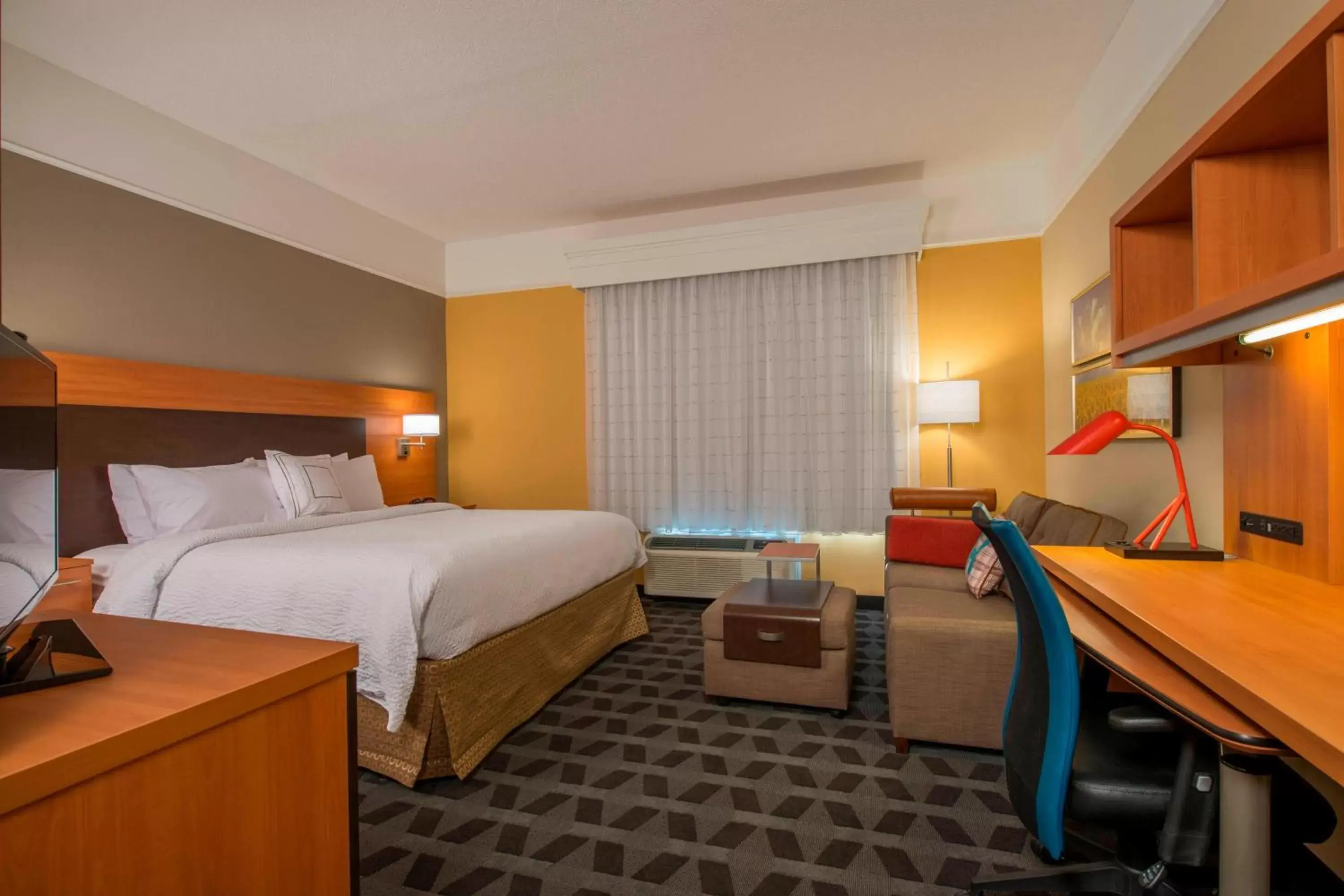 Bedroom, Bed in TownePlace Suites by Marriott Newnan