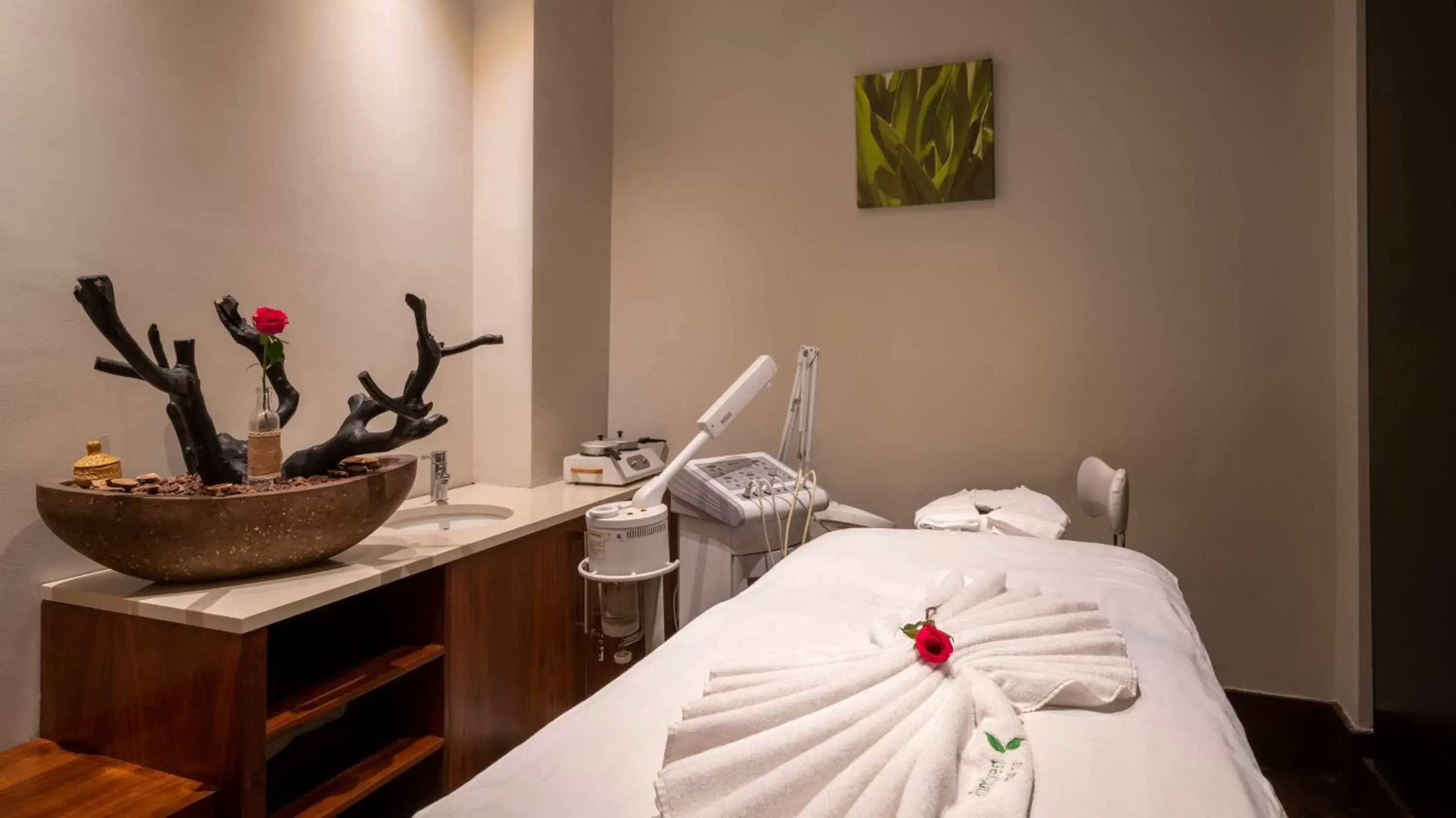 Massage in Radisson Blu Hotel, Addis Ababa