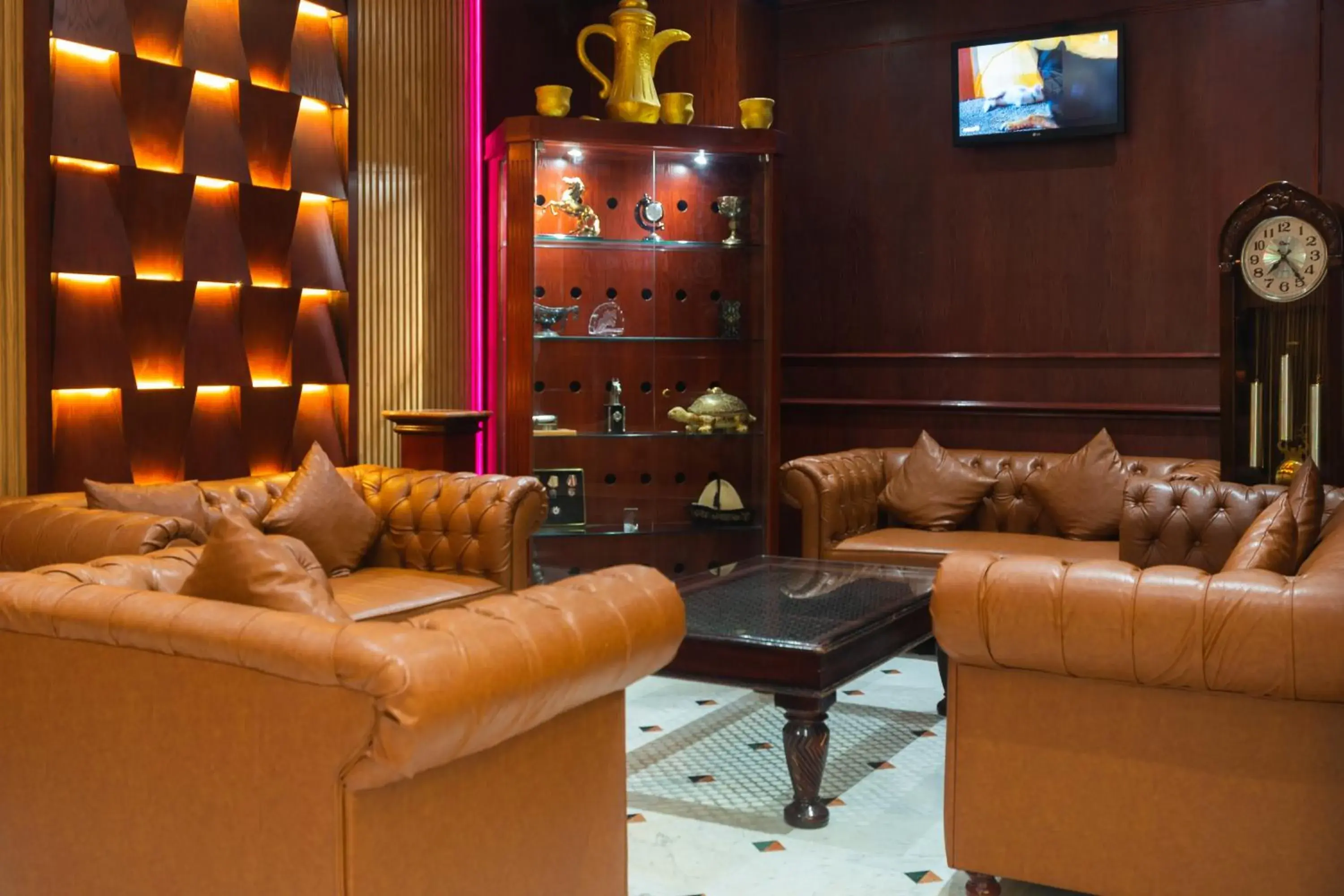 Seating Area in Golden Tulip Deira Hotel