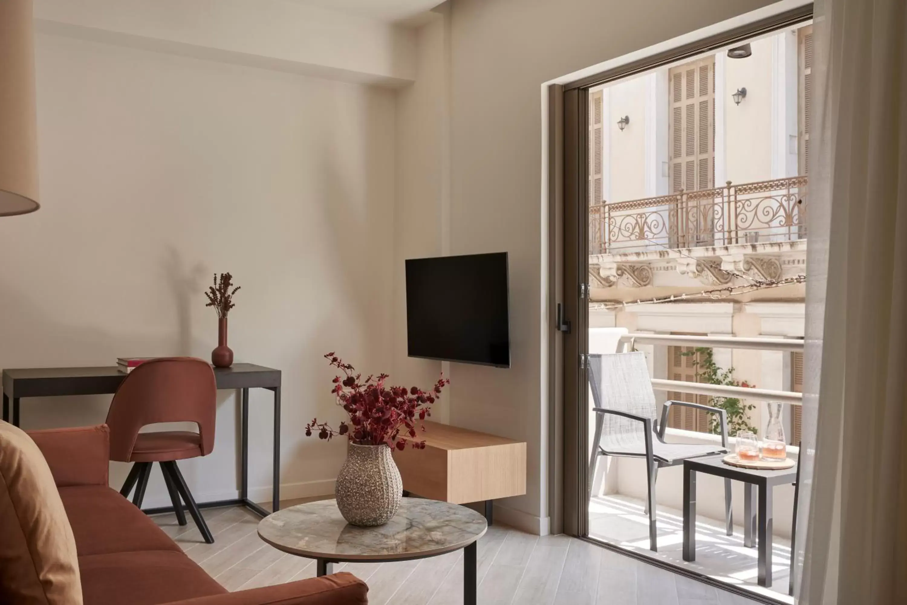 TV and multimedia in Hestia - Asklipiou 61 TV and multimedia in Hestia - Asklipiou 61