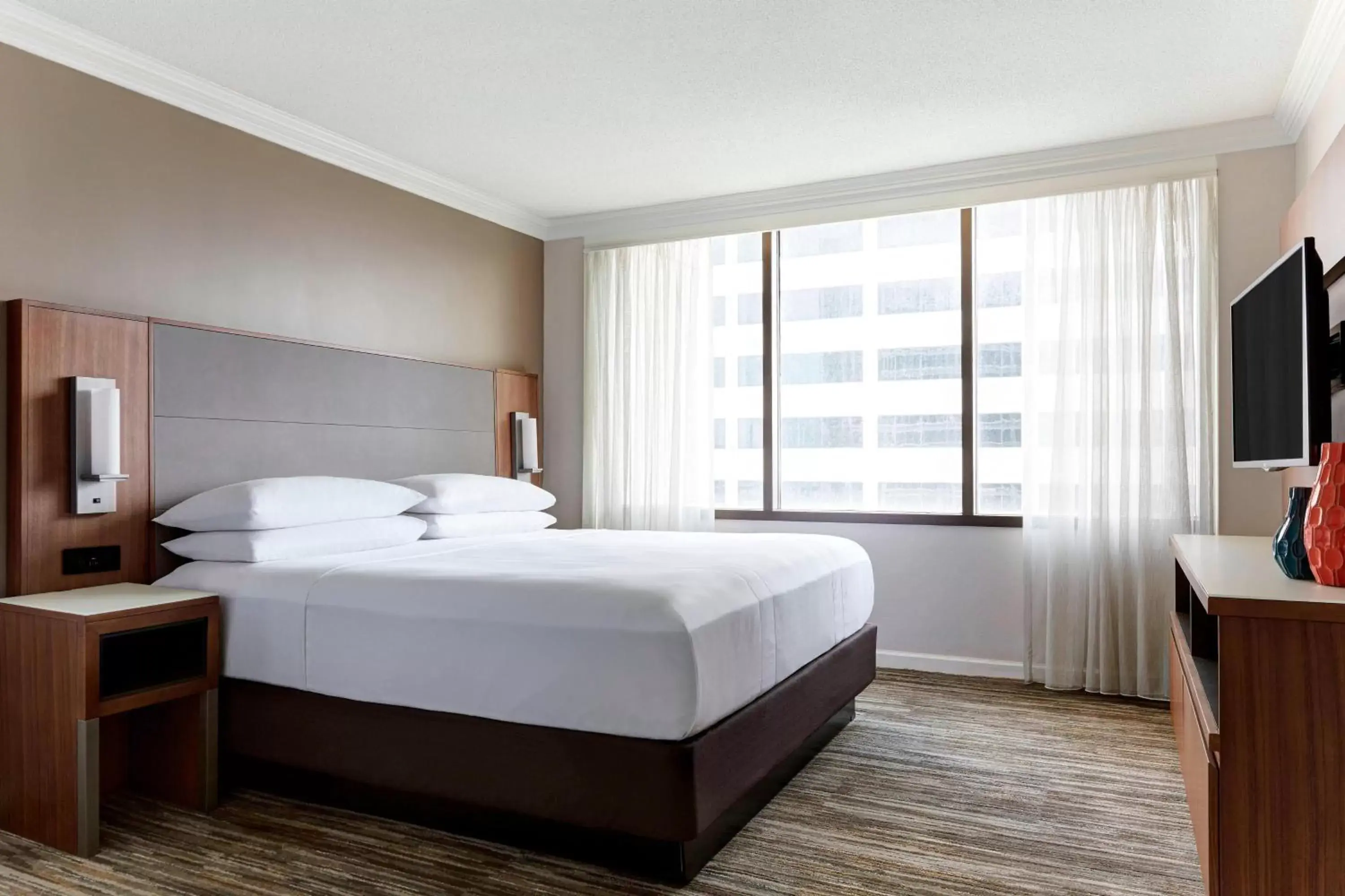 Photo of the whole room, Bed in Houston Marriott Medical Center/Museum District