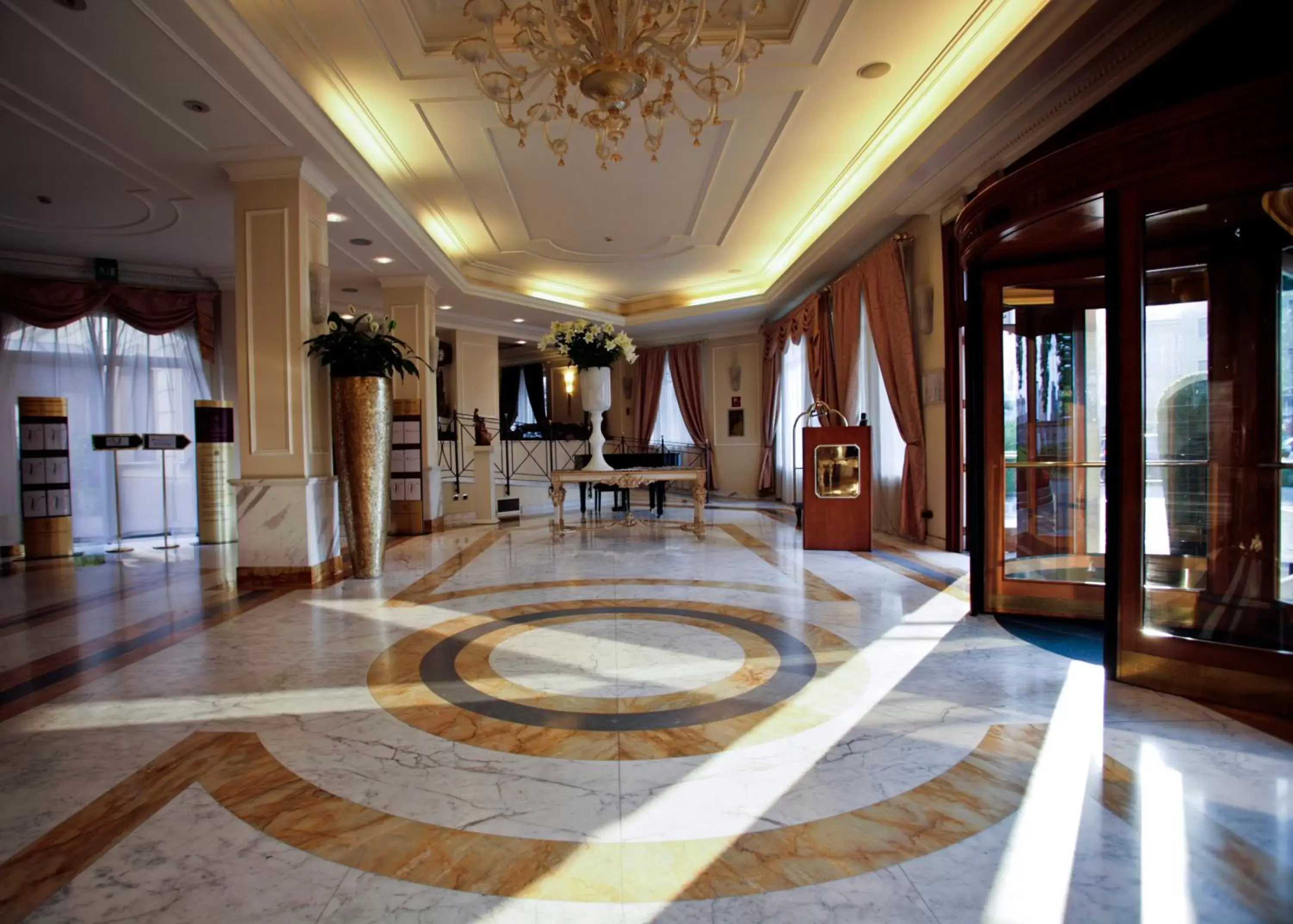 Lobby or reception in Grand Visconti Palace