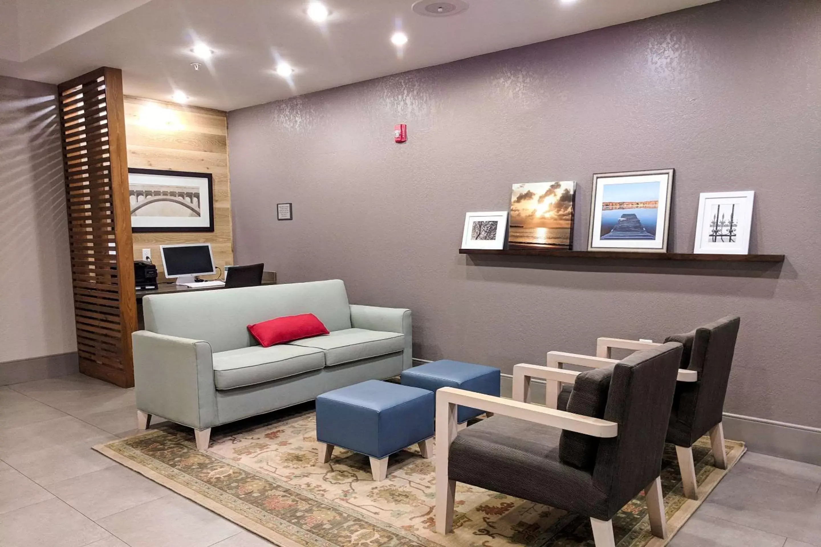 Lobby or reception in Comfort Inn & Suites Slidell