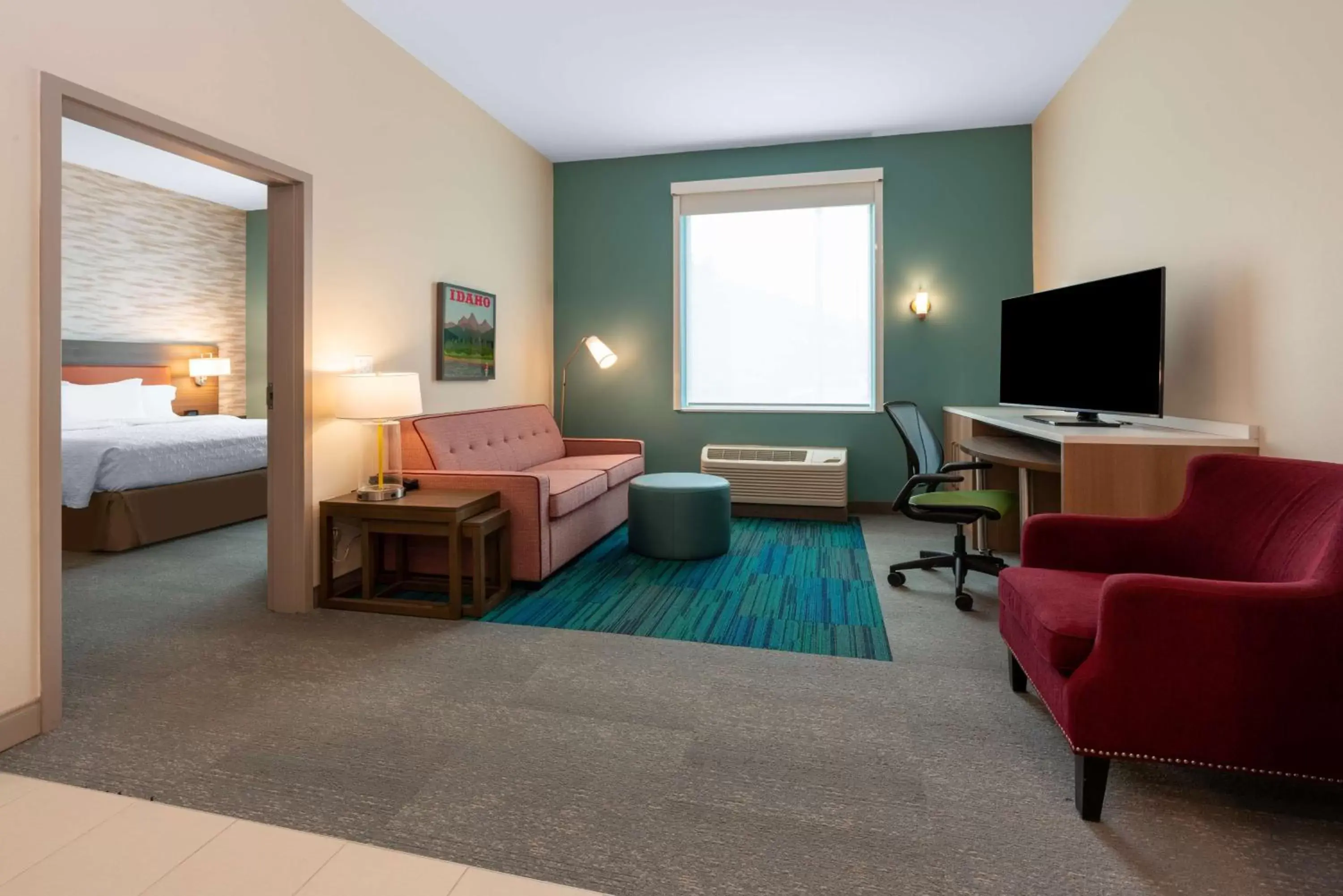 Bedroom, Seating Area in Home2 Suites By Hilton Pocatello, Id