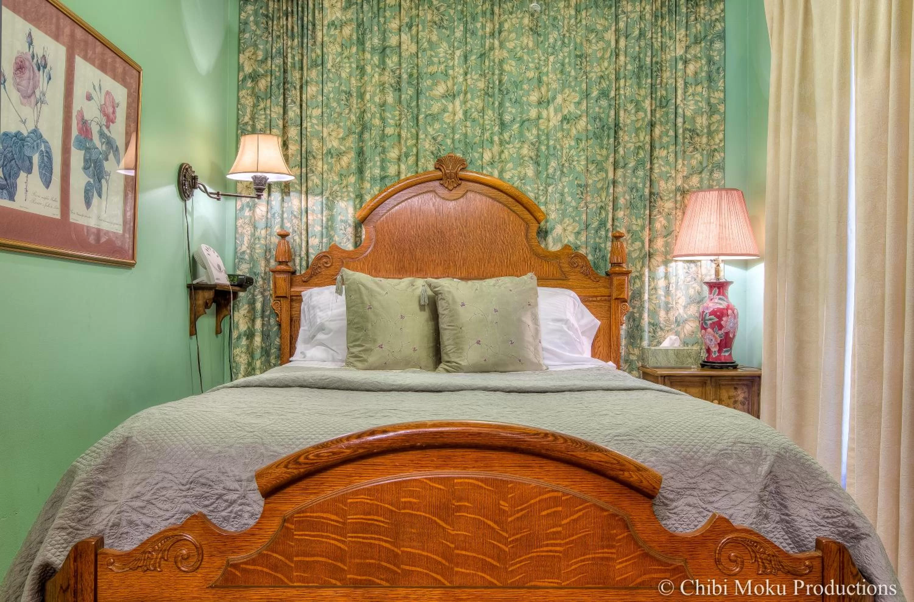 Tiffany Room in Sweetwater Branch Inn