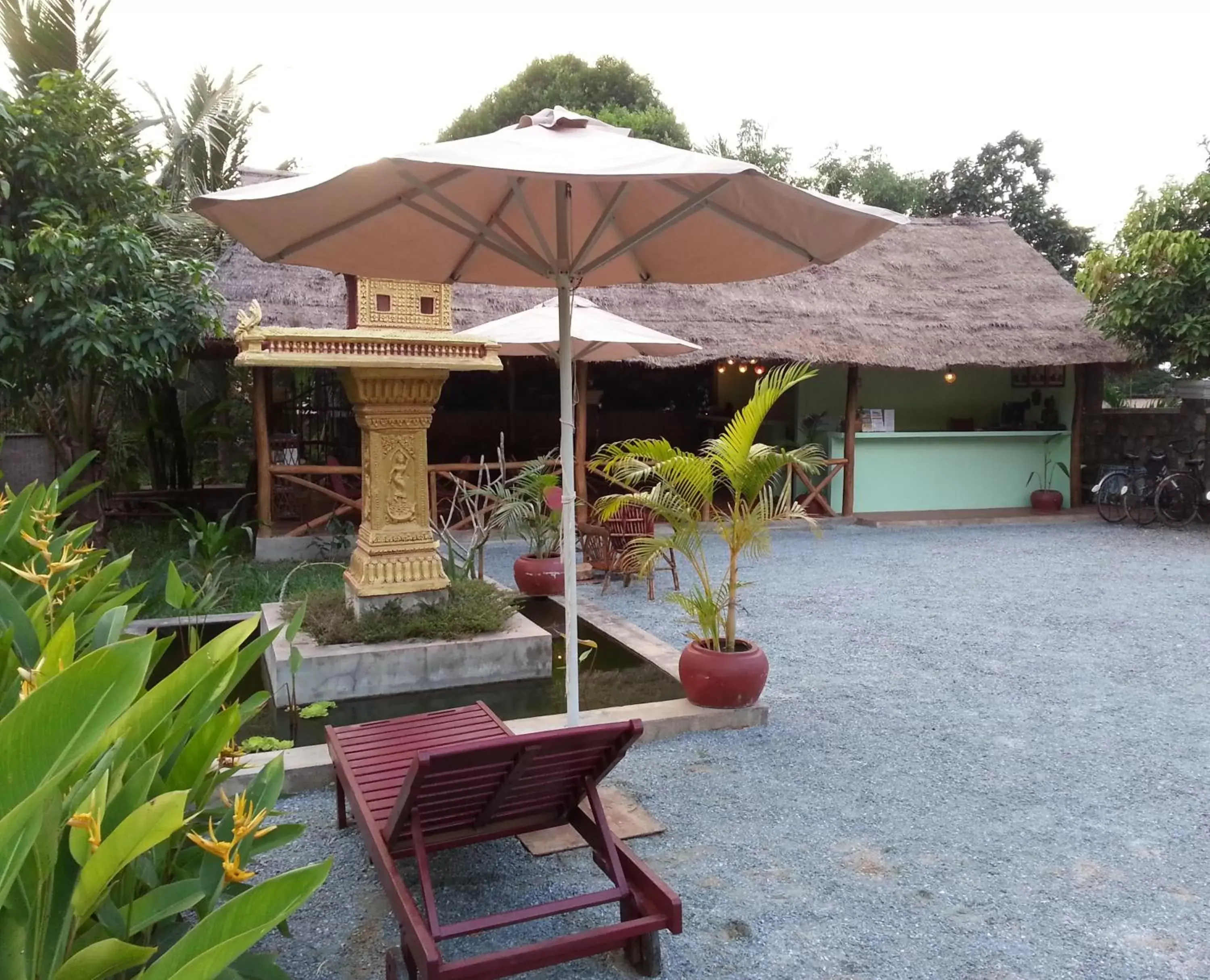 Garden in Bird of Paradise Bungalows