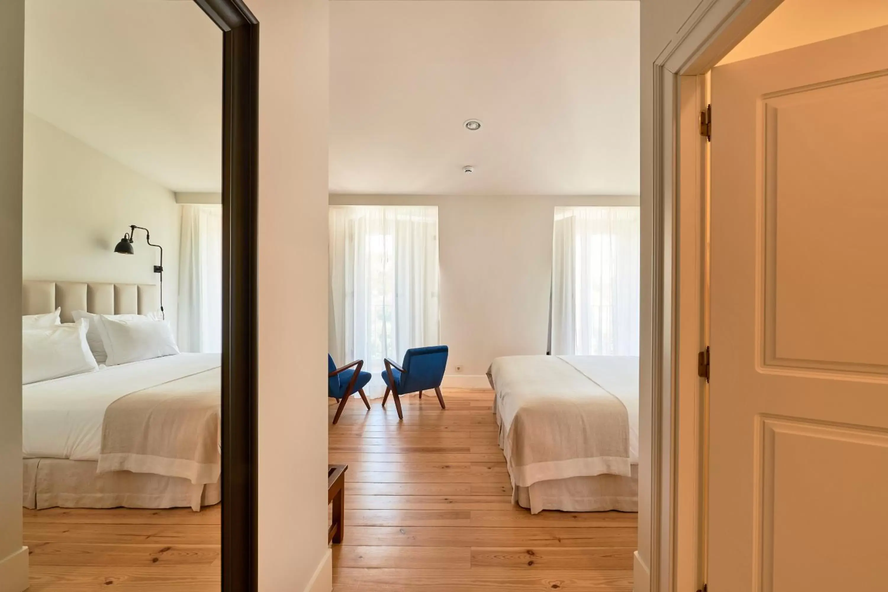 Photo of the whole room, Bed in Alegria A Lisbon Boutique Hotel