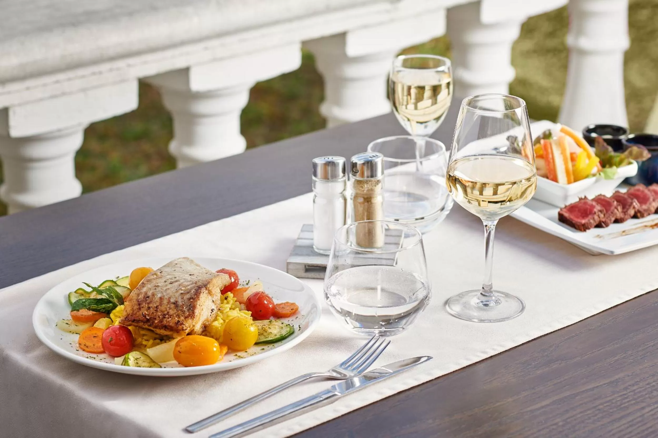 Restaurant/places to eat in Kyriad Sens