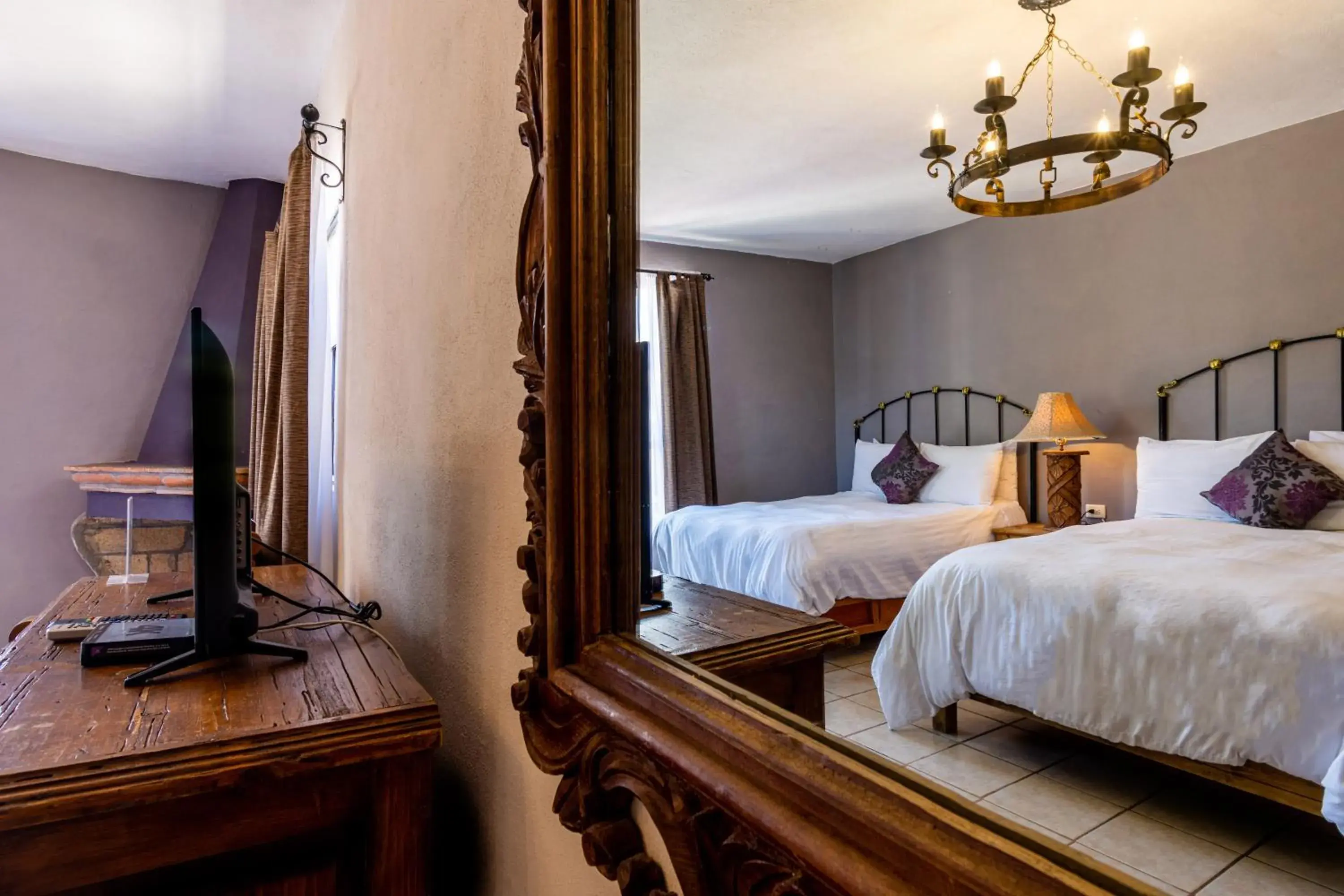 Decorative detail, Bed in Hotel Casa Santamar