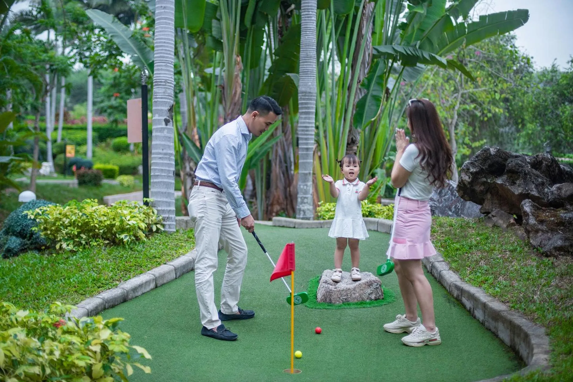 Children play ground in Mission Hills Hotel Resorts Dongguan