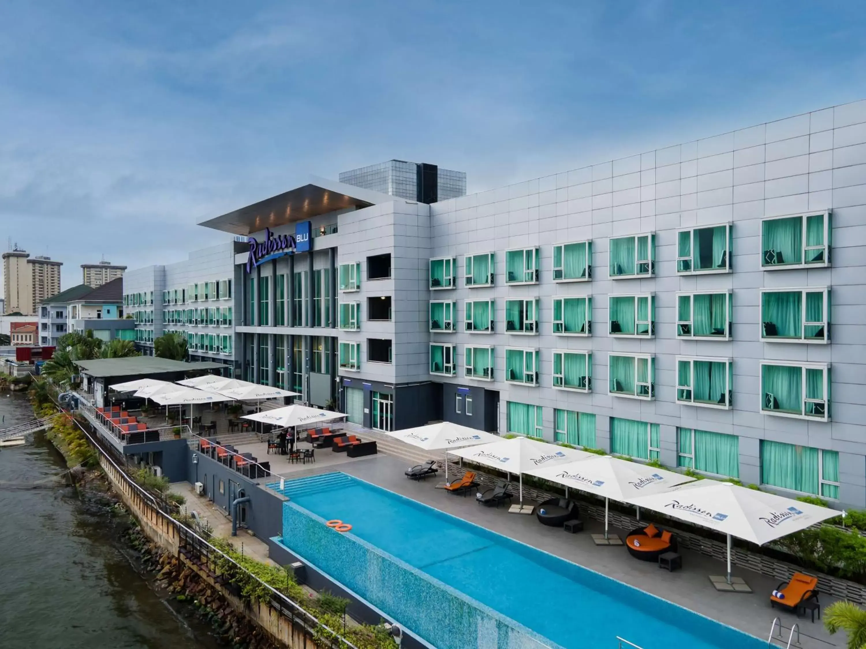 Property building, Pool View in Radisson Blu Anchorage Hotel