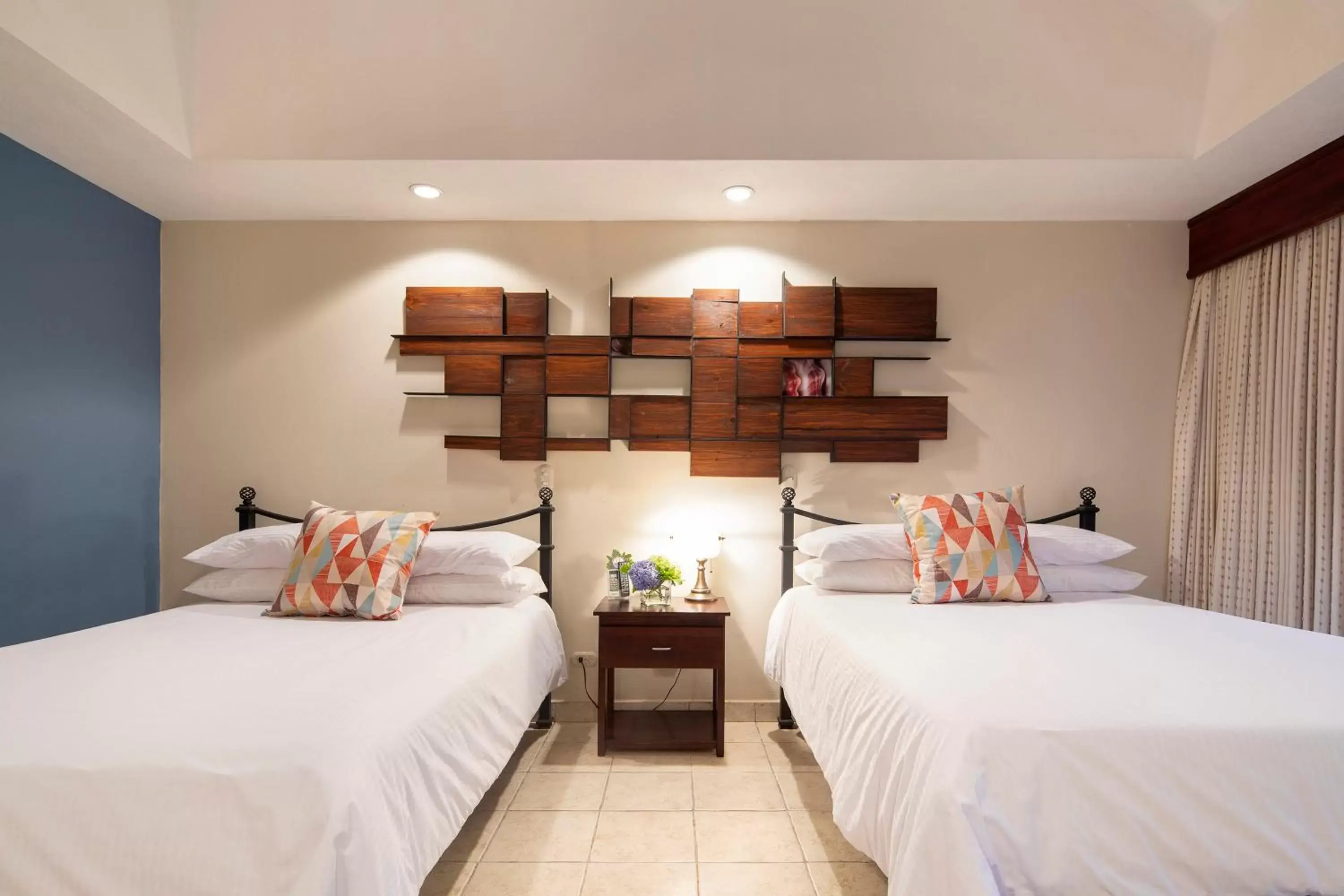 Bed in Pumilio Mountain & Ocean Hotel