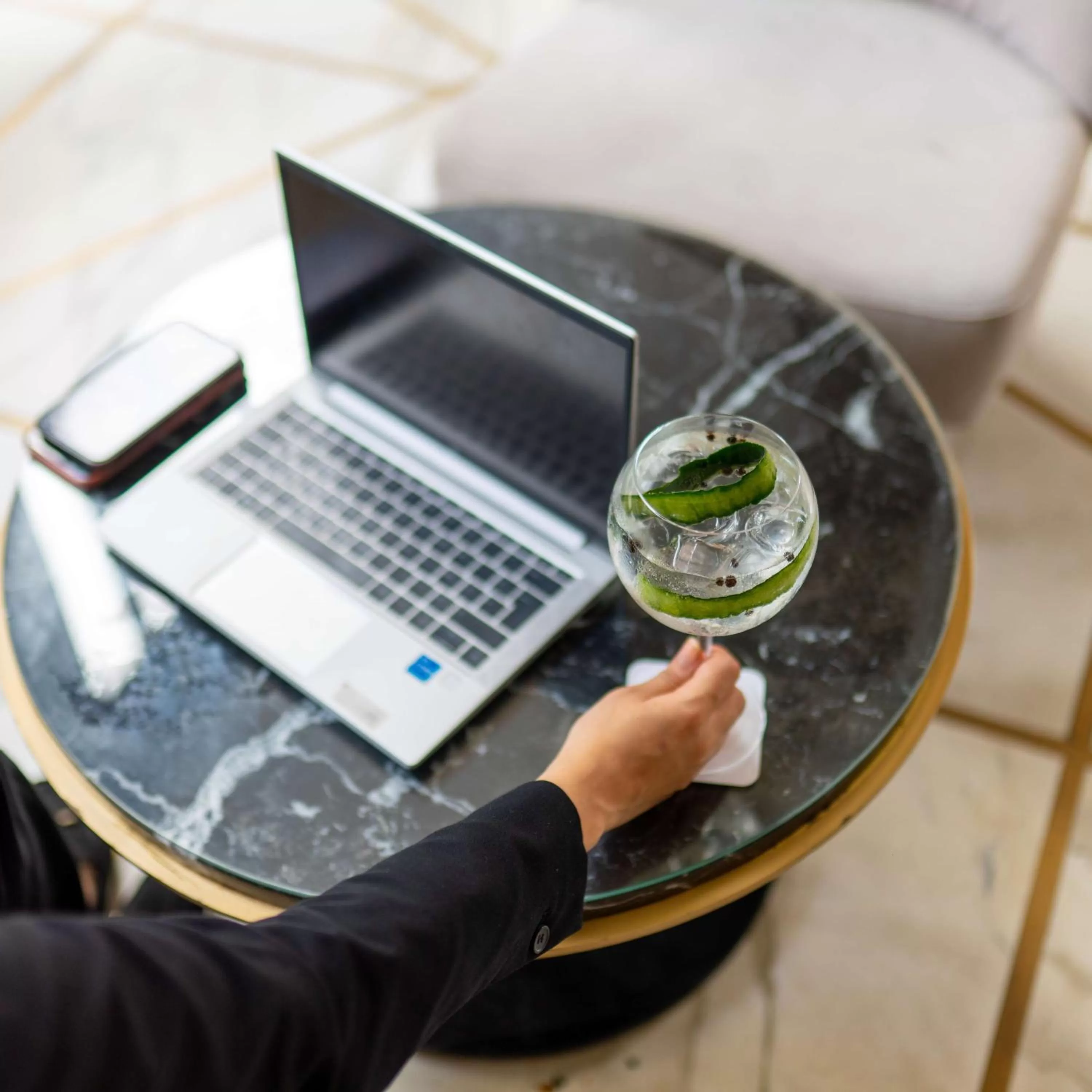 Lounge or bar in Radisson Blu Hotel Casablanca City Center