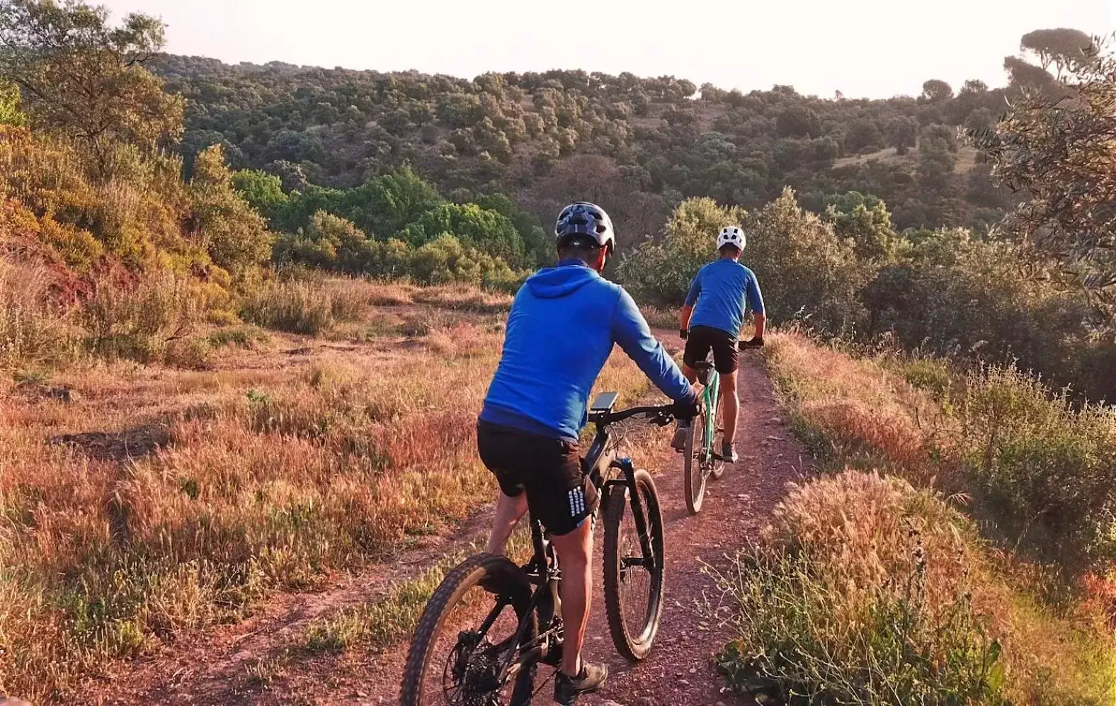 Biking in Hotel Finca Los Abetos