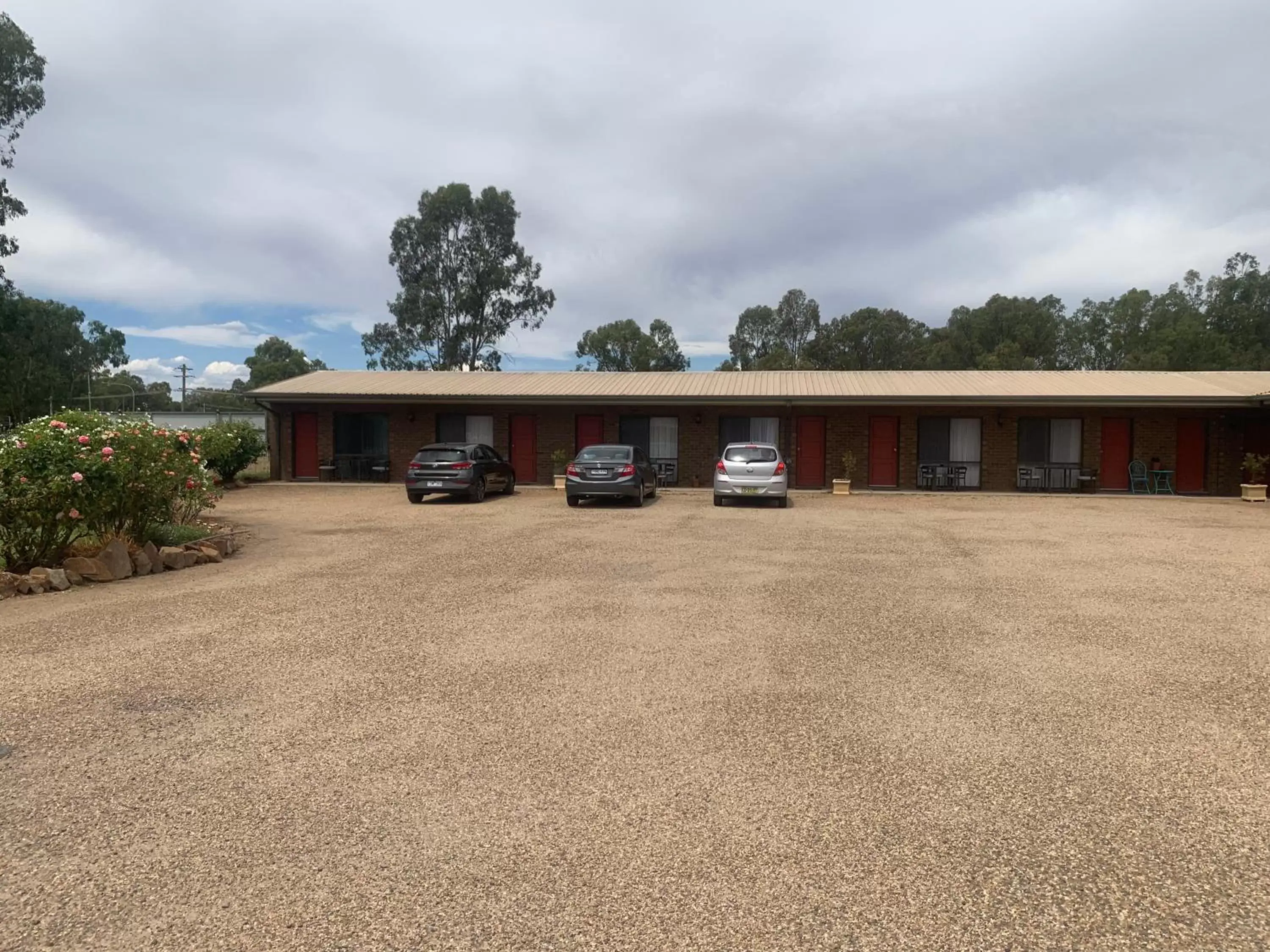 Property Building in Newell Motor Inn Narrandera