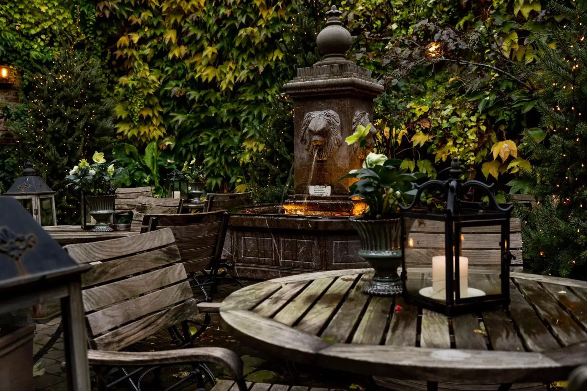 Patio in Boutique Hotel De Castillion - Small elegant family hotel