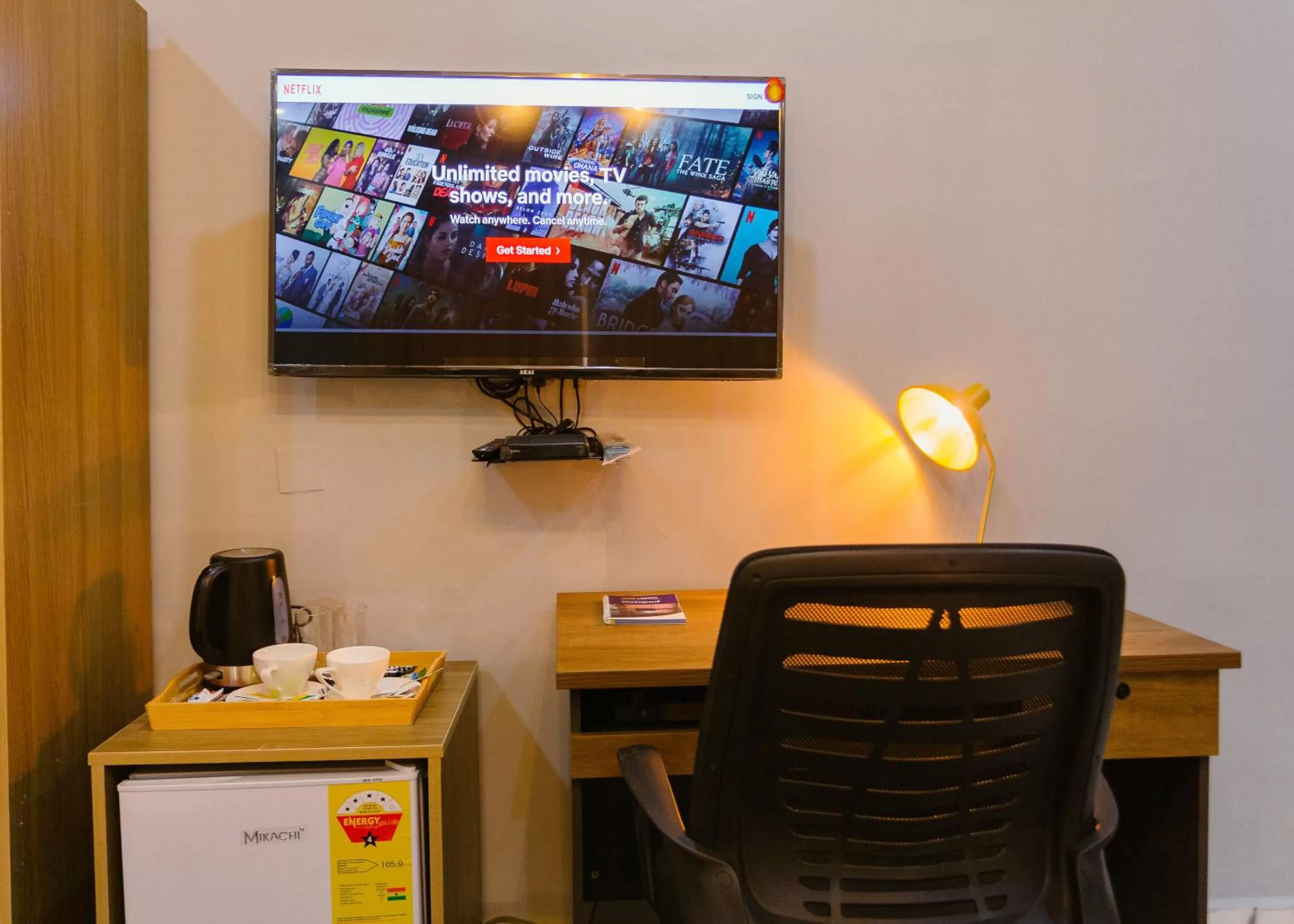 TV and multimedia in The Avery Suites, East Legon