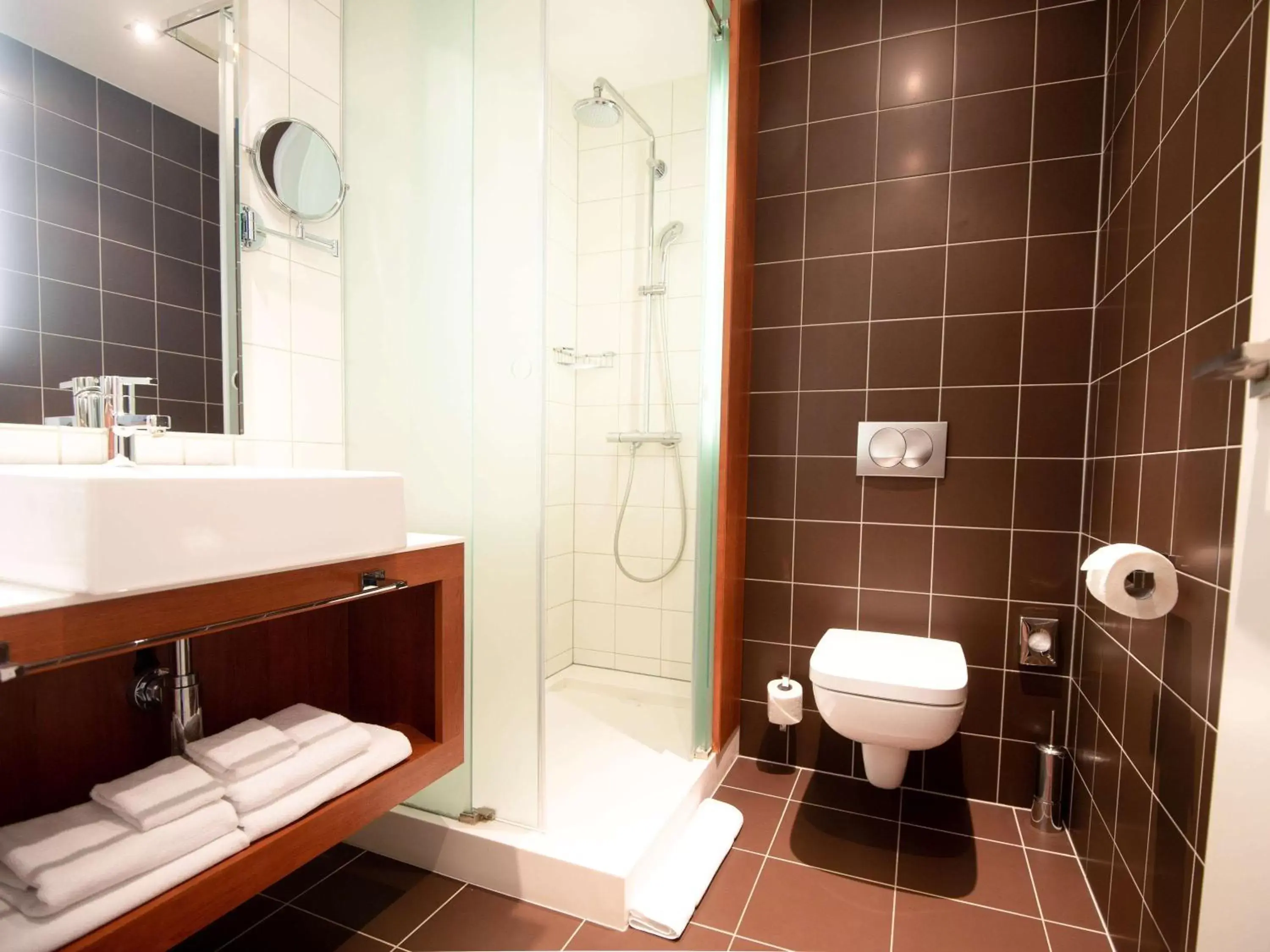 Shower, Bathroom in Mercure Ostrava Center