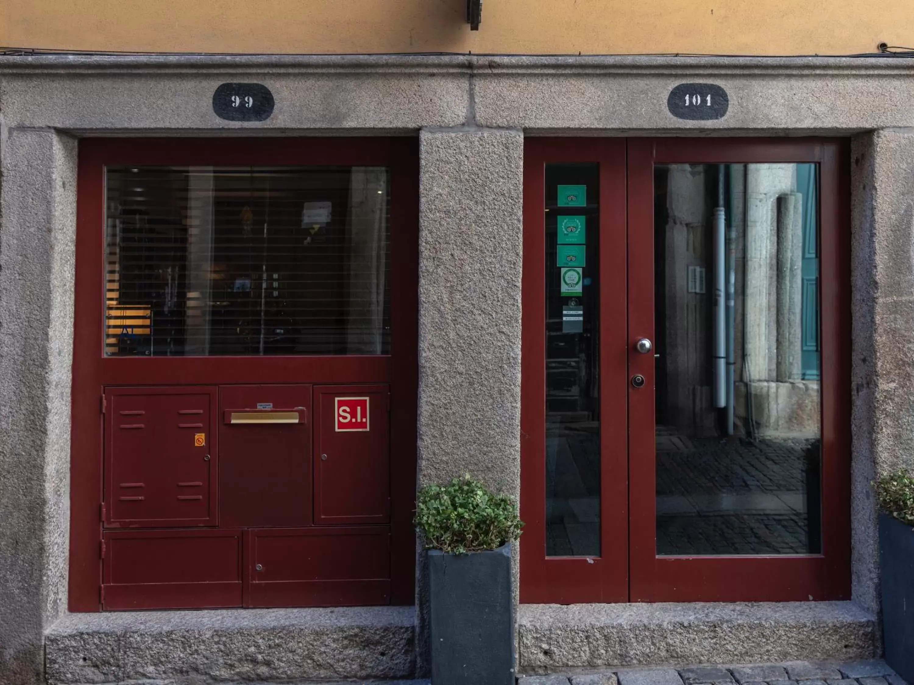 Facade/entrance in Guest House Douro