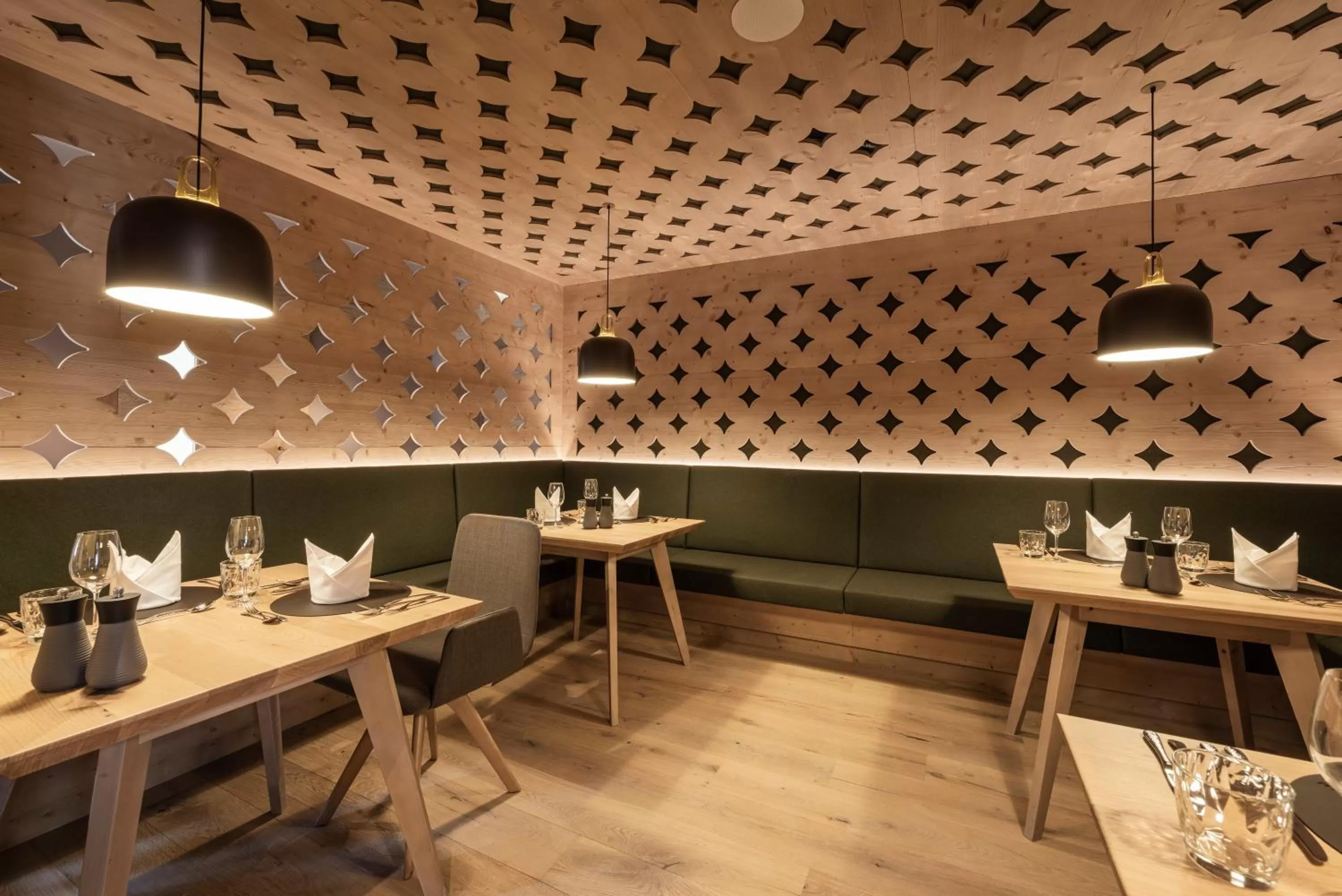 Restaurant/places to eat in Hotel Kristall - Adults only