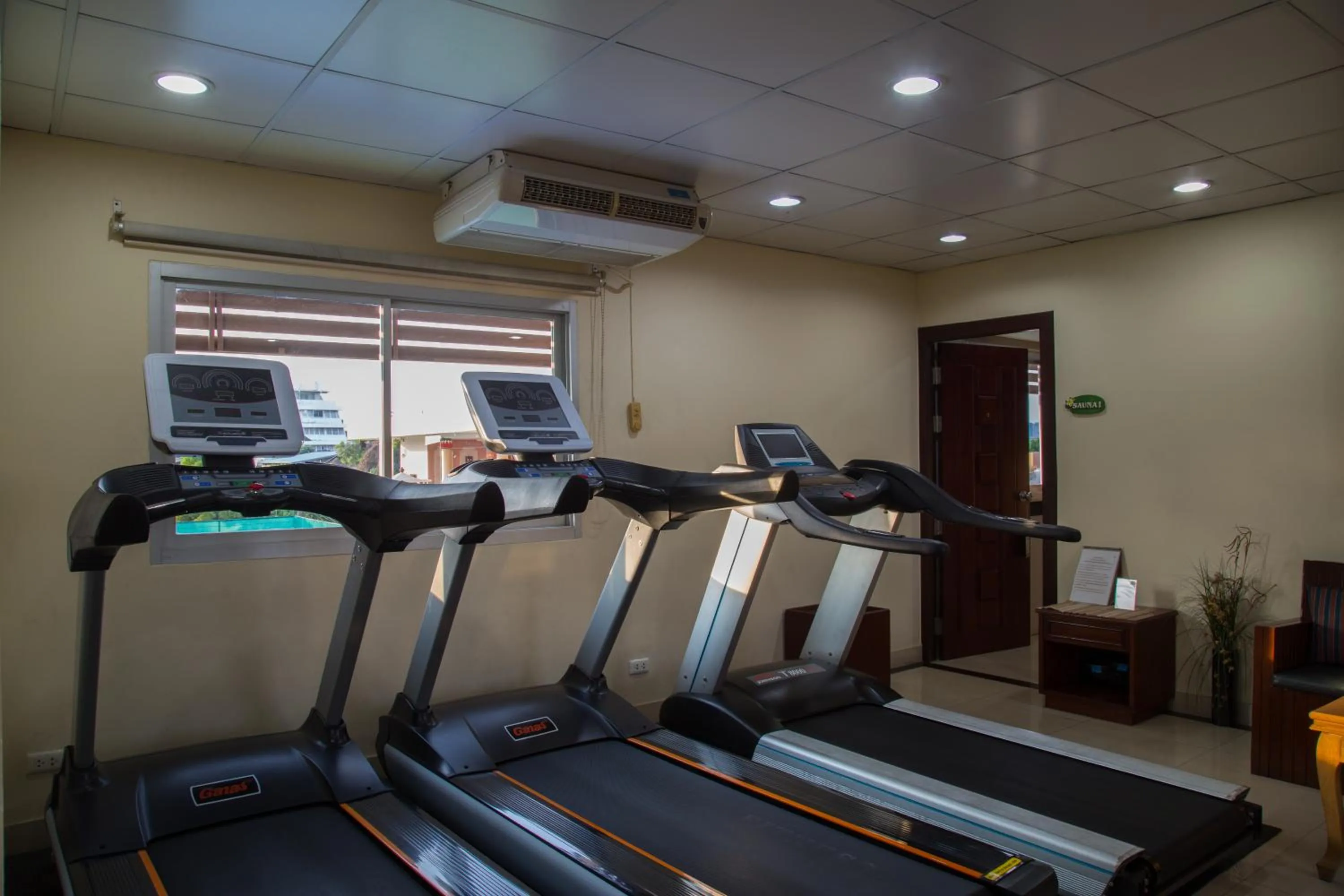 Fitness centre/facilities in Sivalai Place