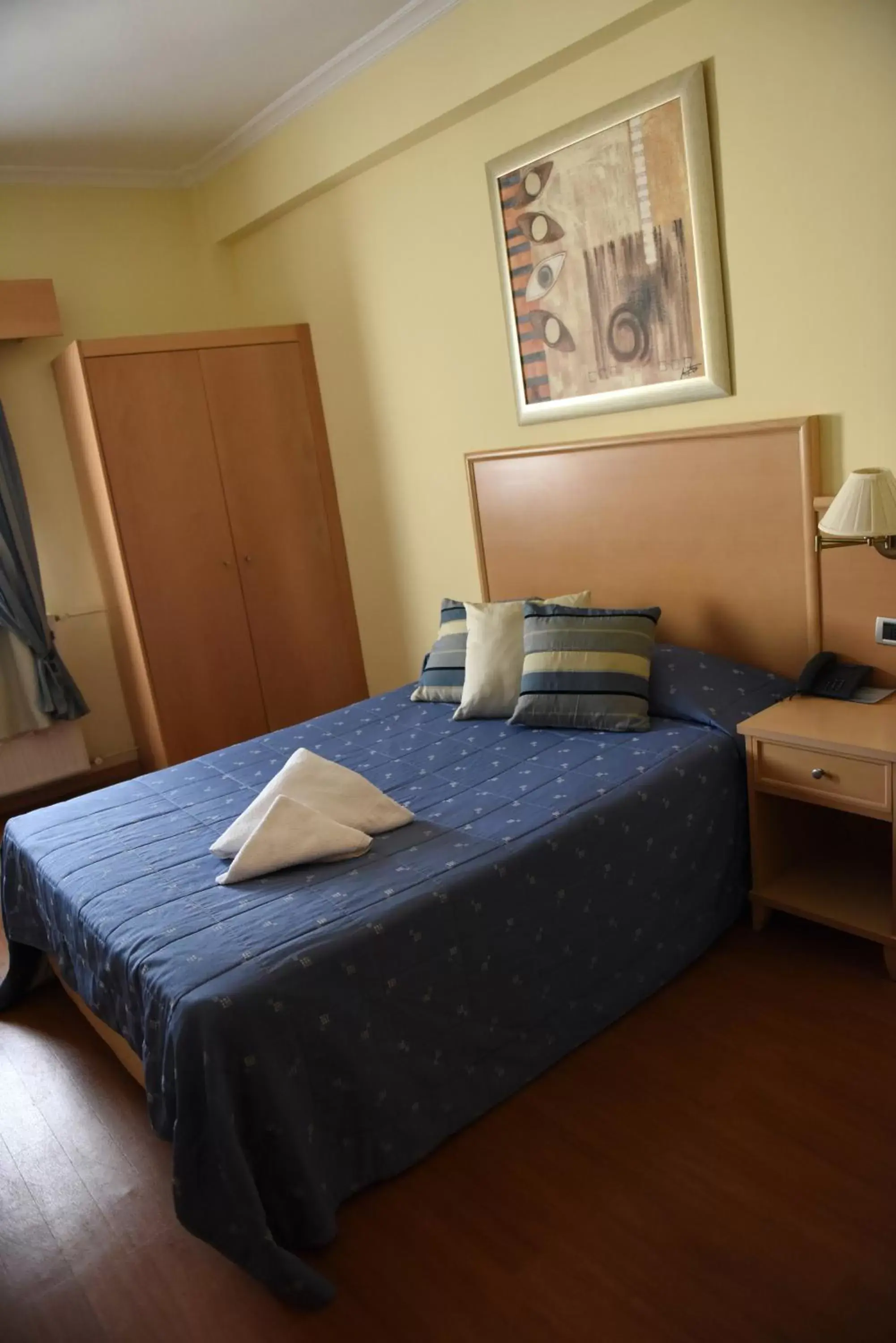 Photo of the whole room, Bed in Blue Sea Hotel Photo of the whole room, Bed in Blue Sea Hotel