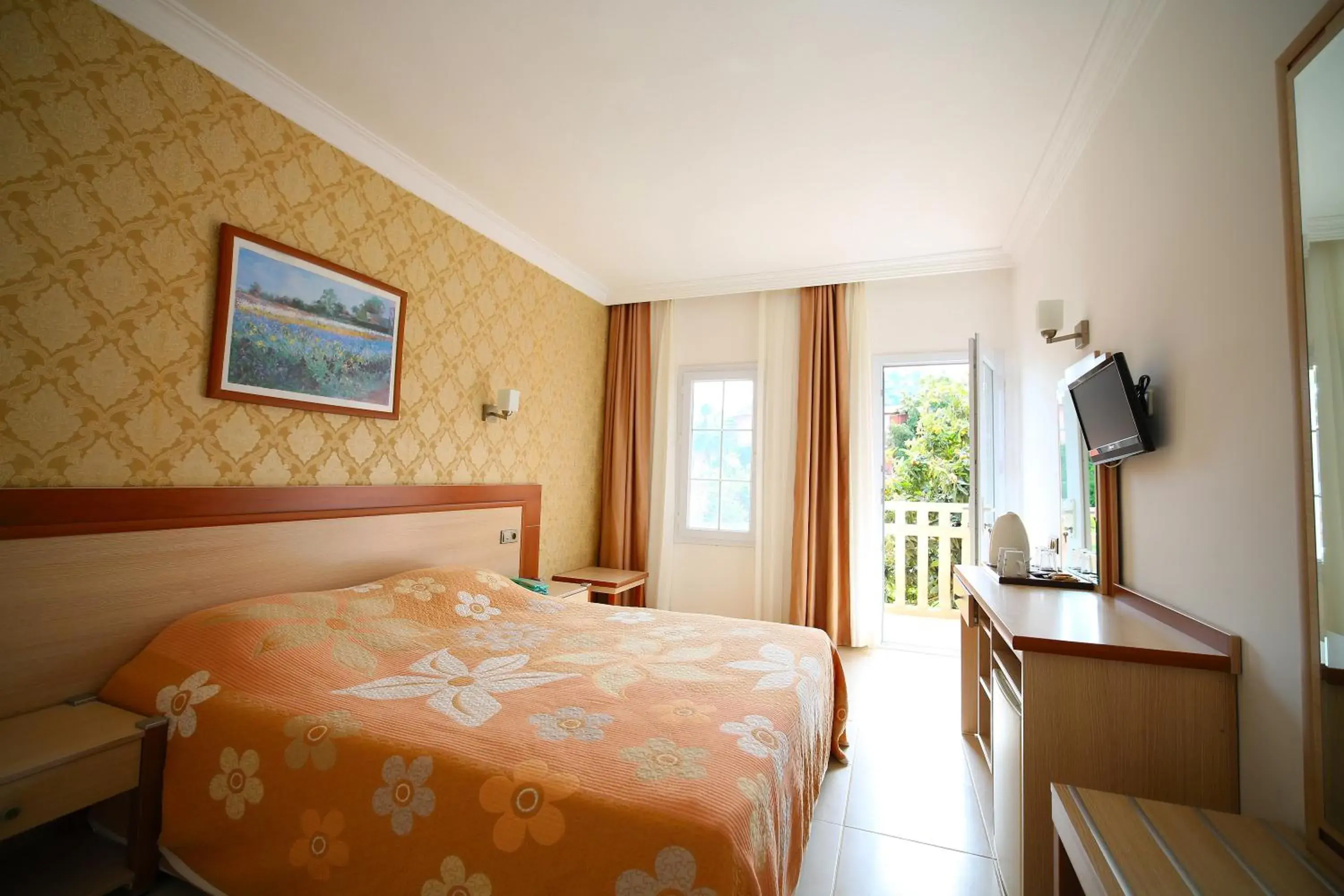 Standard Double or Twin Room with Balcony in Oludeniz Turquoise Hotel Standard Double or Twin Room with Balcony in Oludeniz Turquoise Hotel