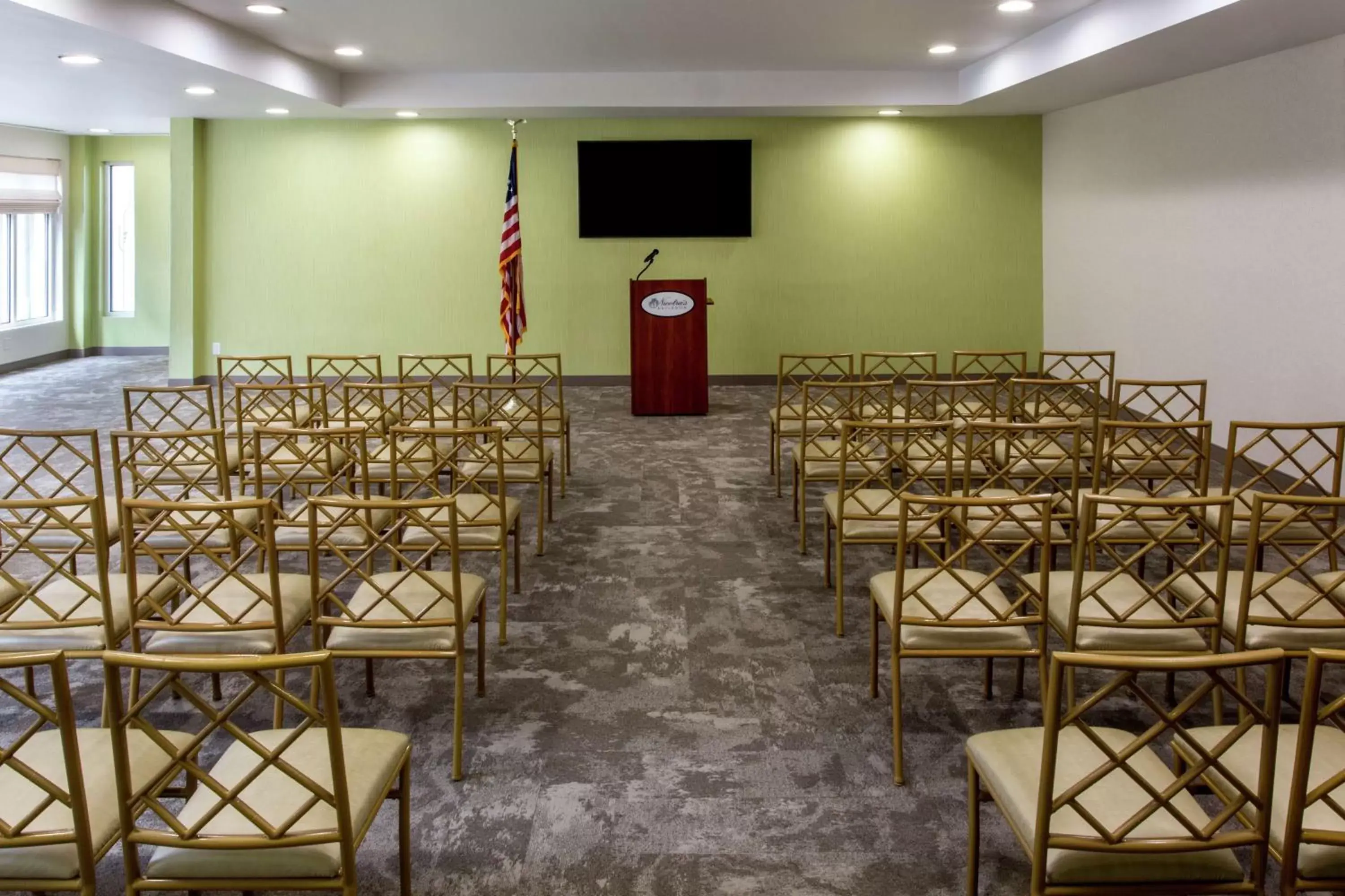 Meeting/conference room, Business Area/Conference Room in Hilton Garden Inn New York/Staten Island