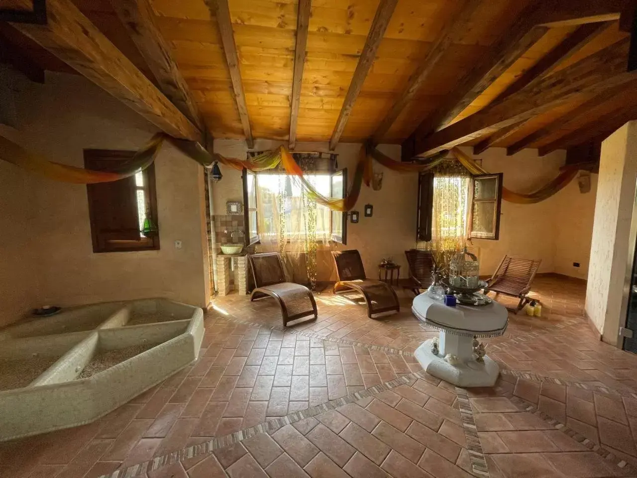 Seating Area in Hammam Rooms and Restaurant, Cagliari, Senorbí