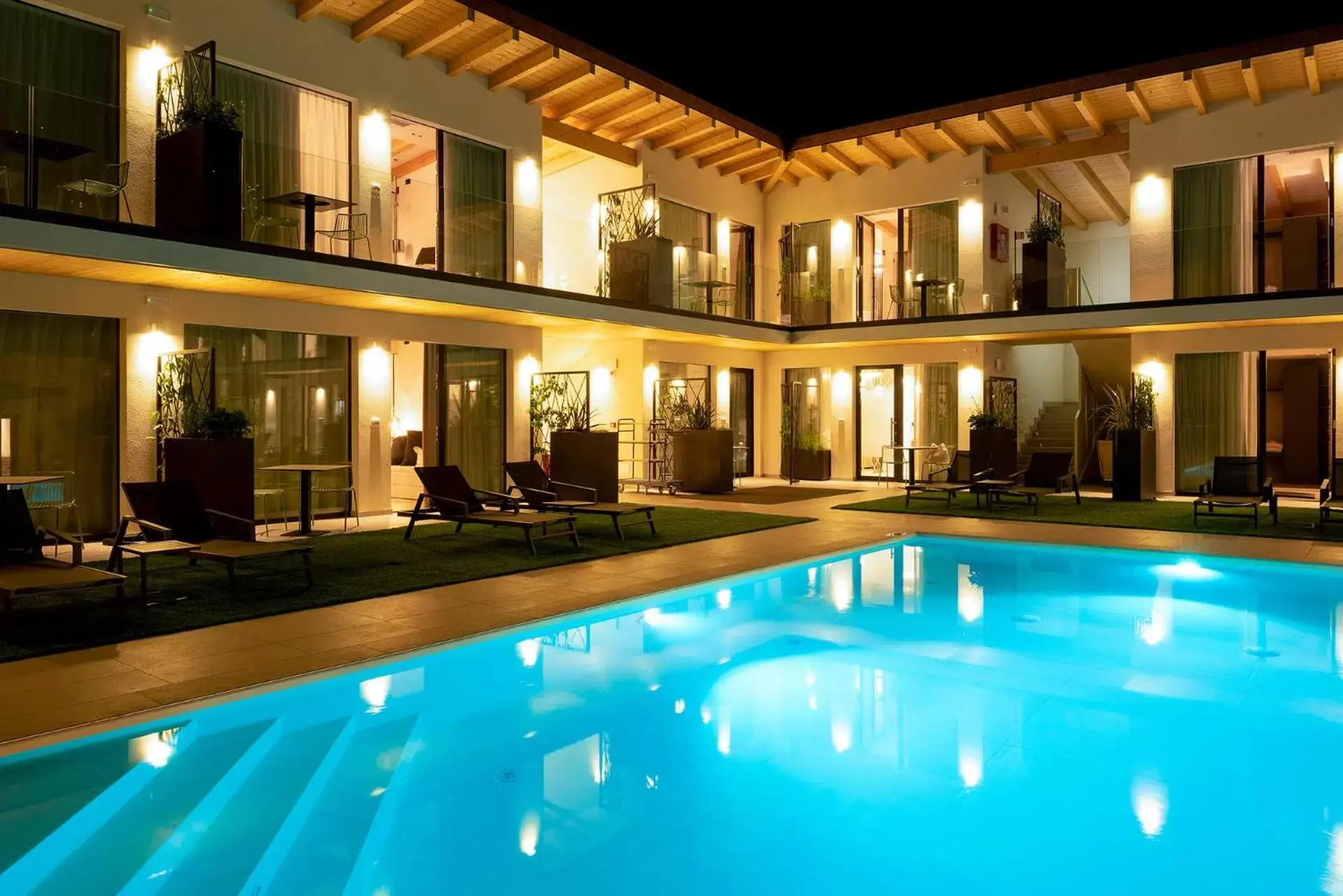 Pool view, Swimming Pool in Relais Limonaia - Suites & Garden SPA