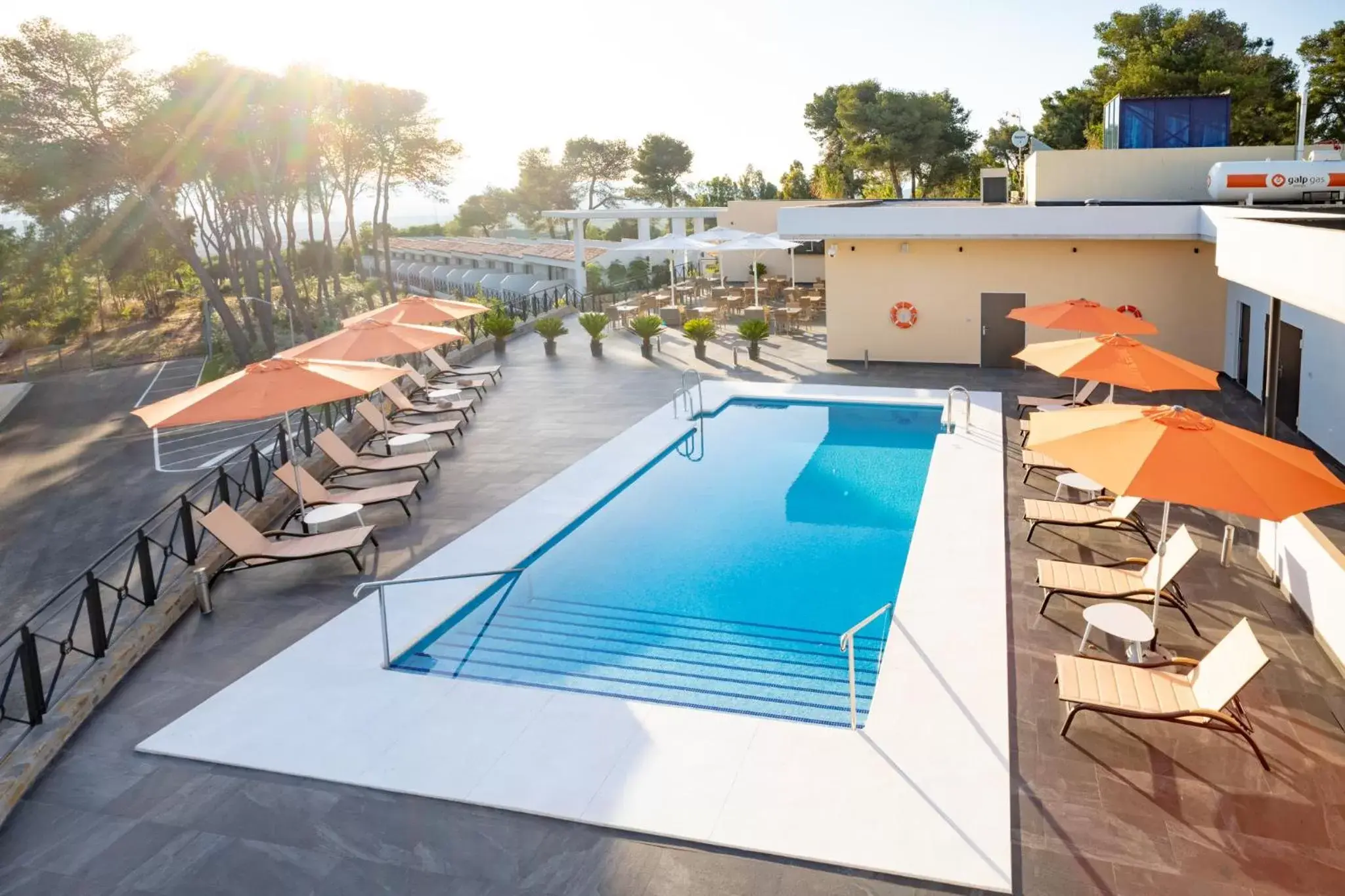 Swimming pool, Pool View in Hotel Admiral Casino & Lodge