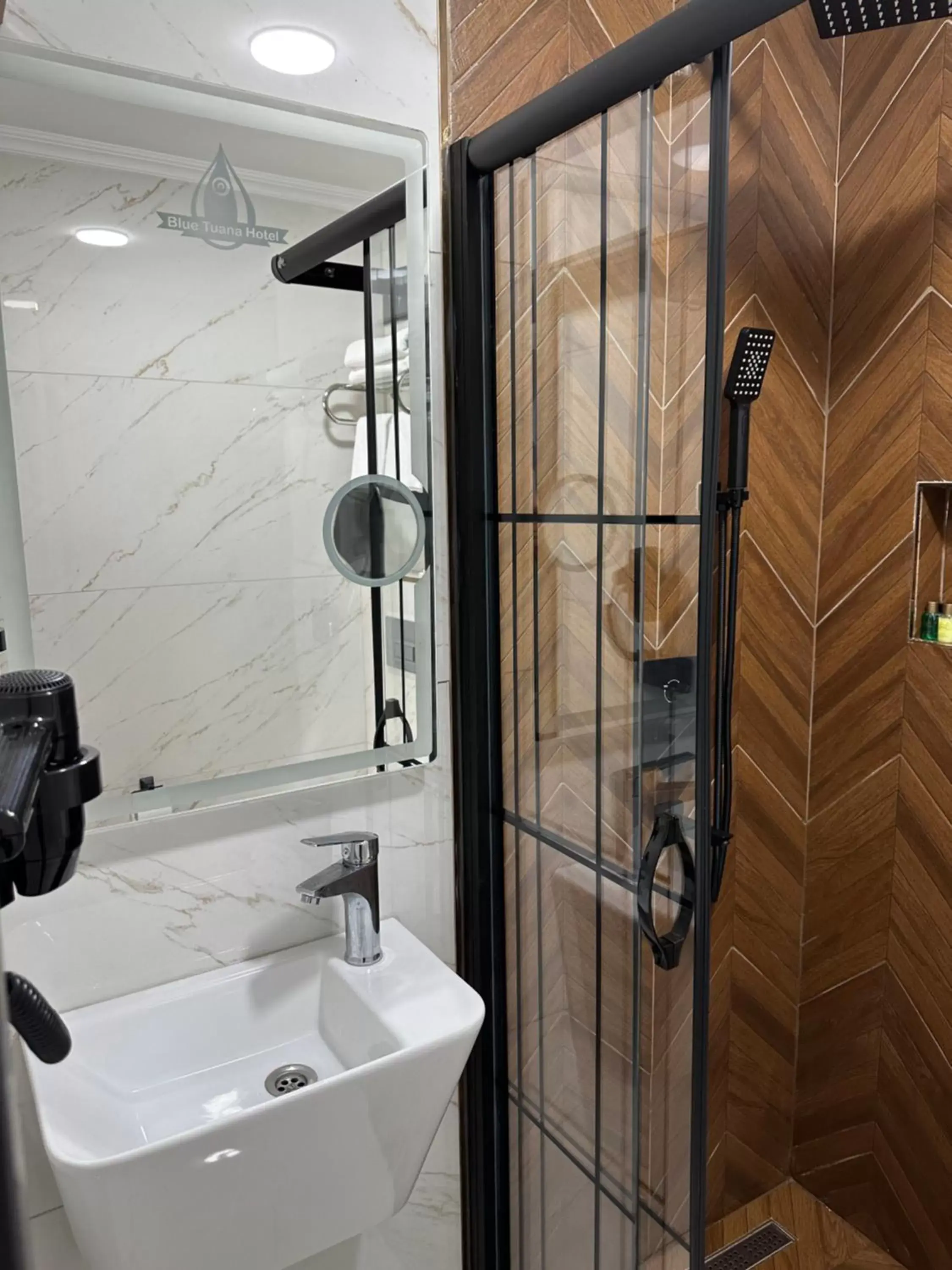 Shower, Bathroom in Blue Tuana Hotel