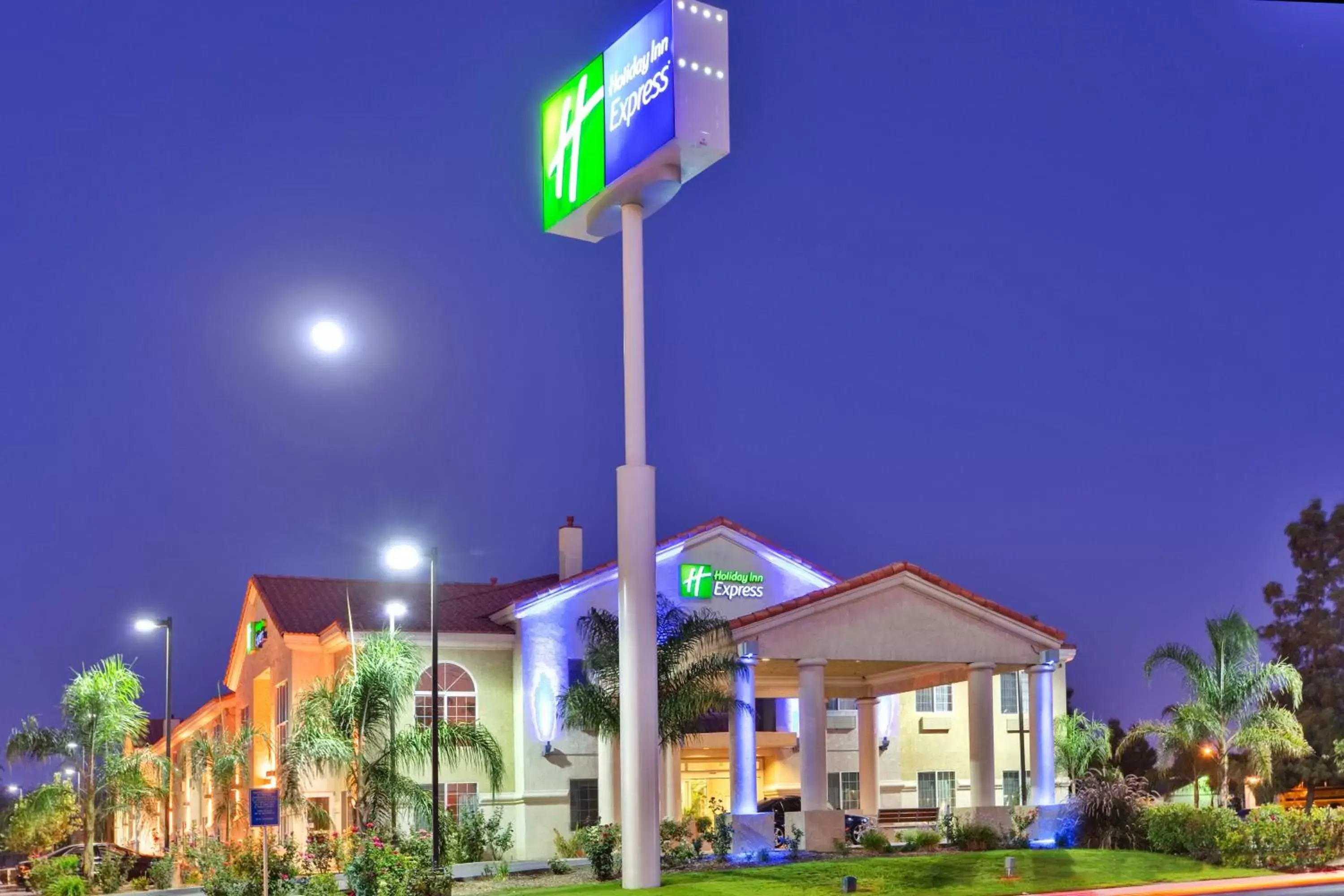 Property Building in Holiday Inn Express Delano Highway 99, an IHG Hotel