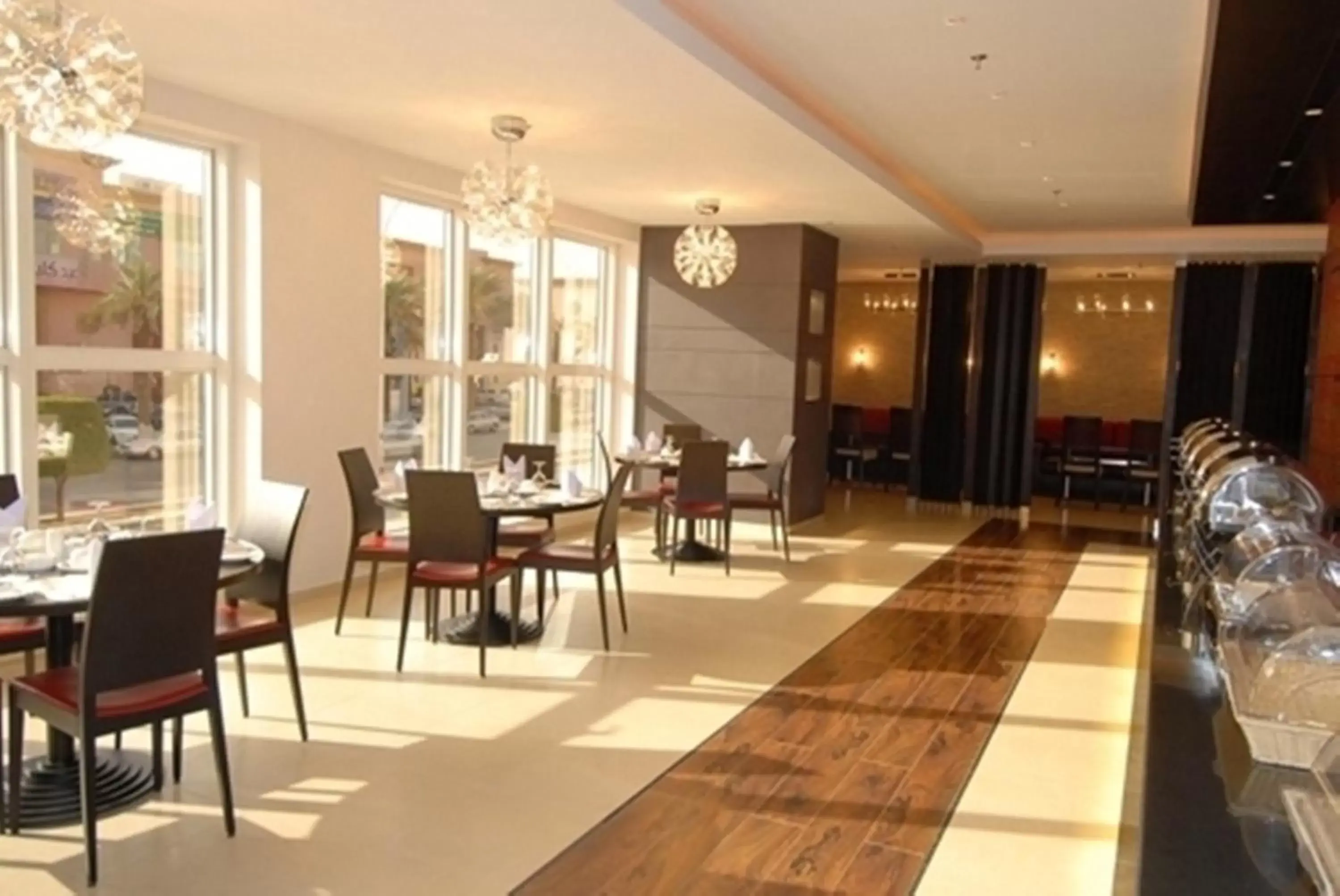 Restaurant/Places to Eat in Executives Hotel - Olaya