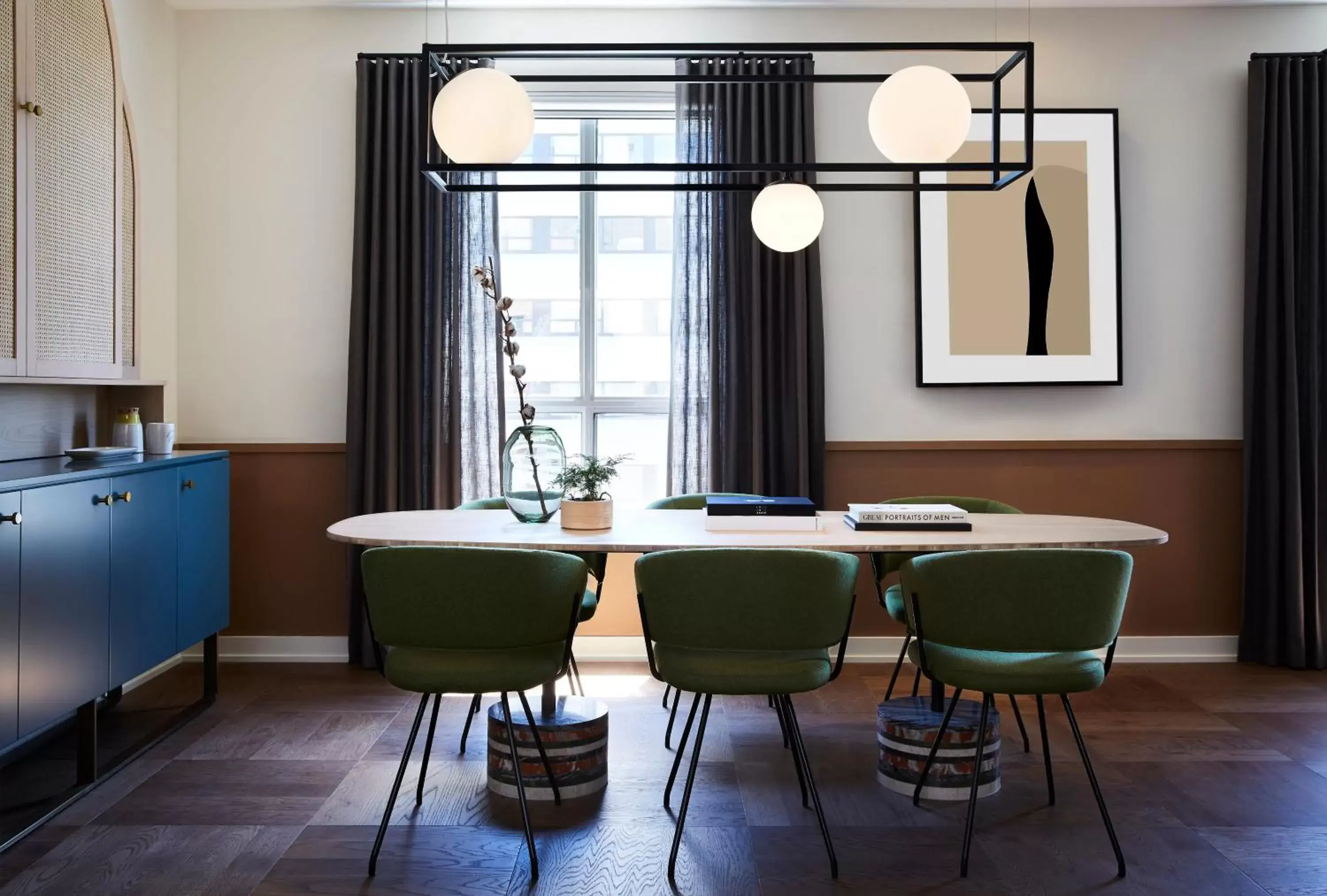 Photo of the whole room, Dining Area in Kimpton Saint George Hotel, an IHG Hotel