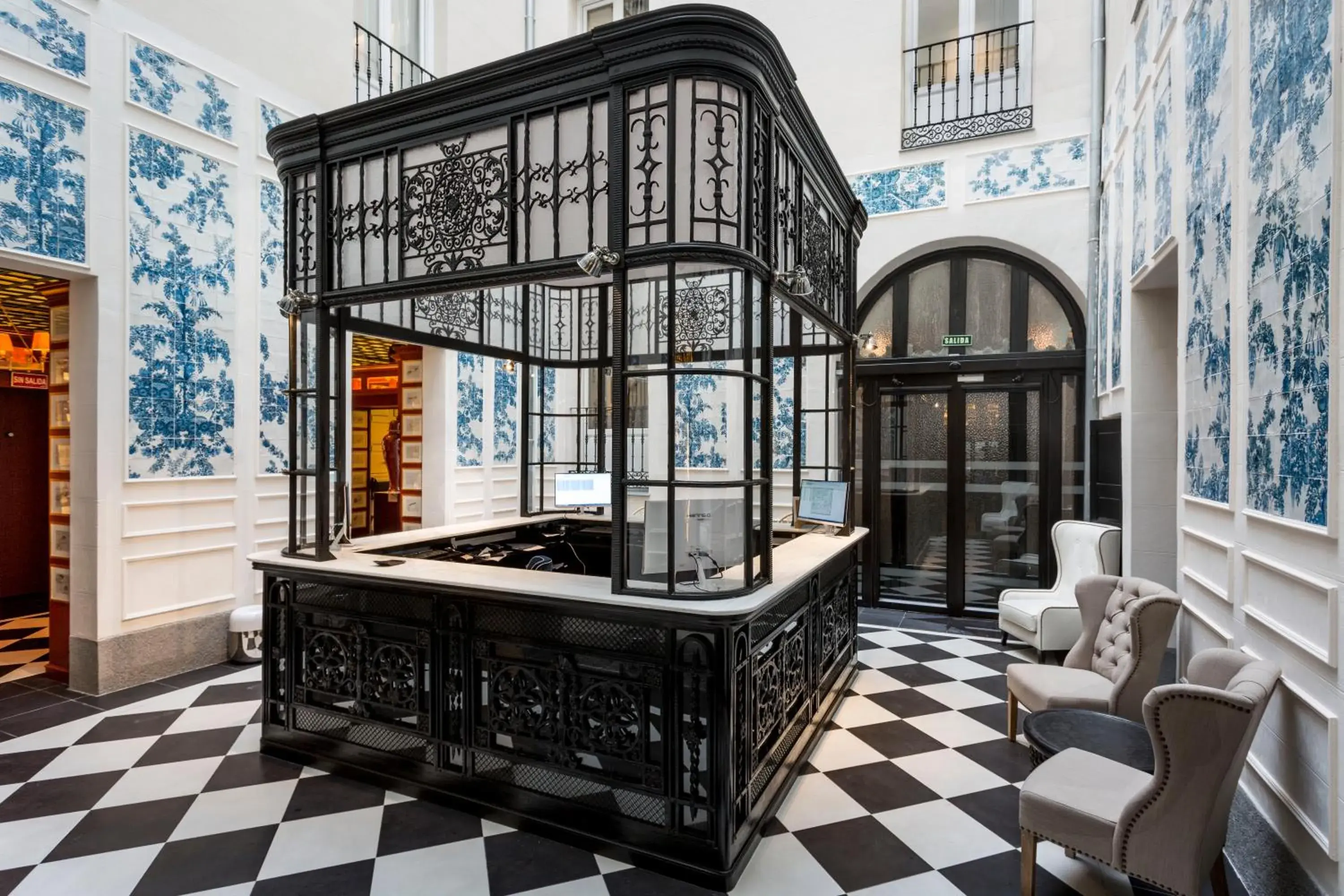 Lobby or reception in Only YOU Boutique Hotel Madrid
