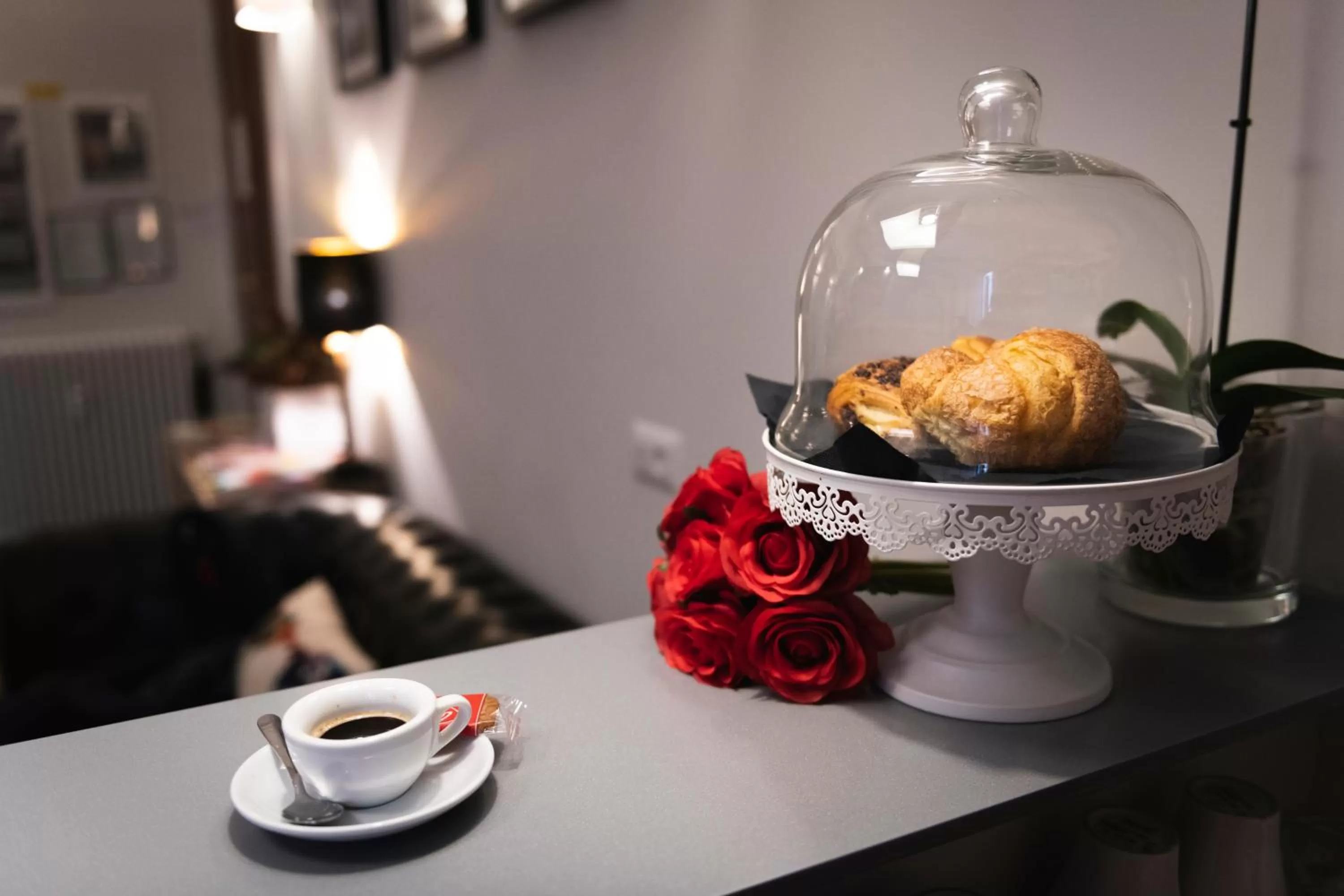 Food and drinks in Eccelso Hotel