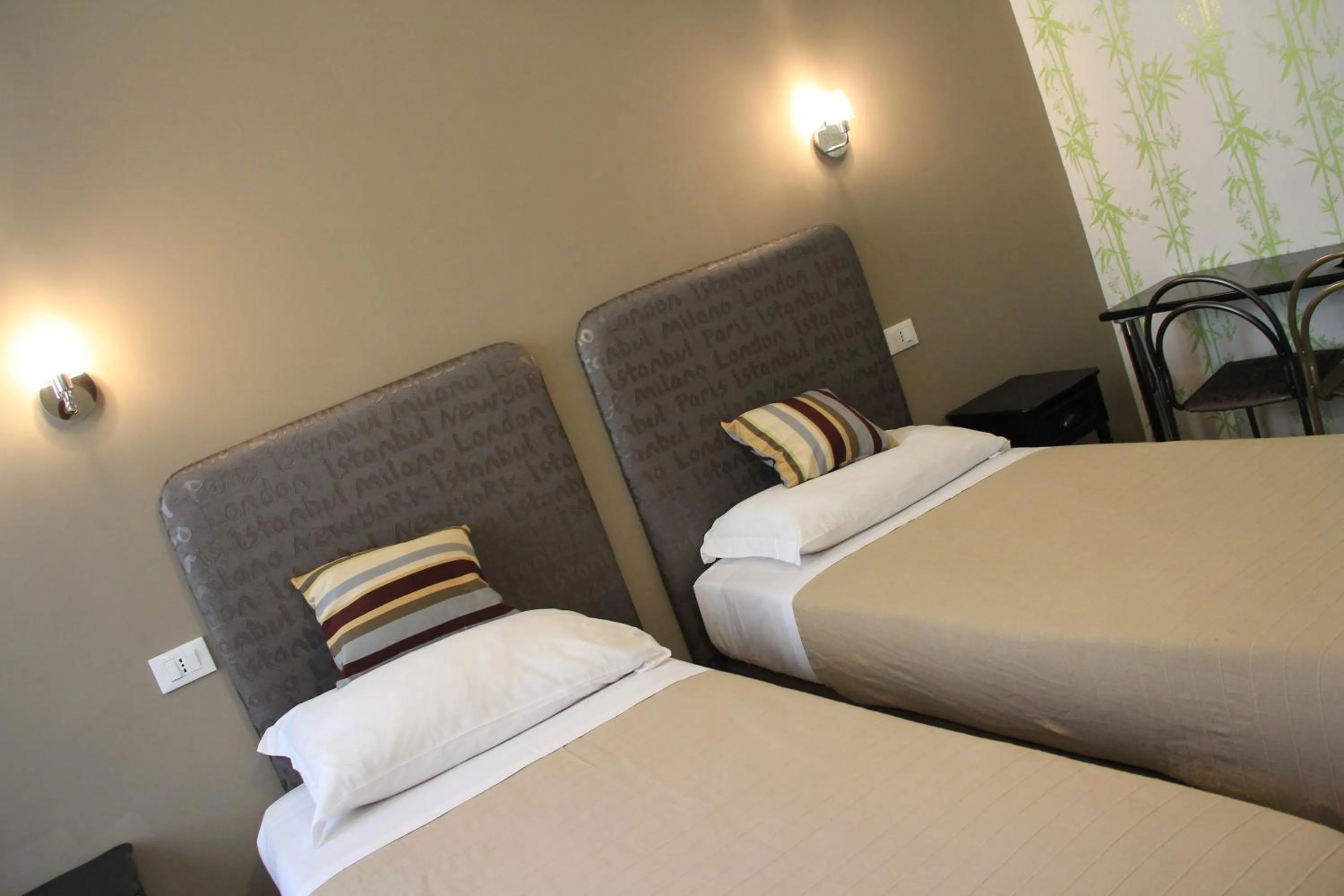 Bed in Hotel Bologna