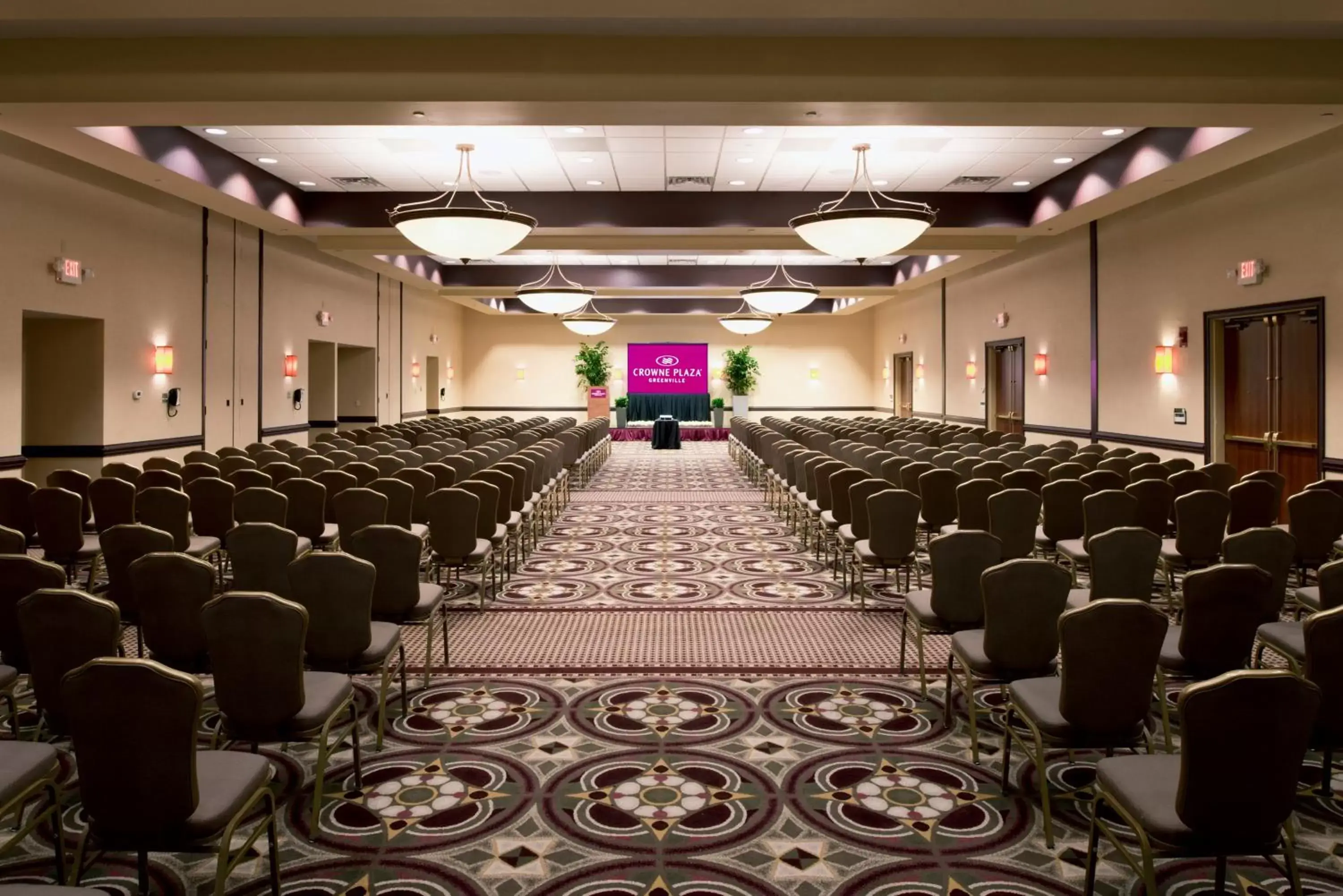 Meeting/conference room in Crowne Plaza Greenville, an IHG Hotel