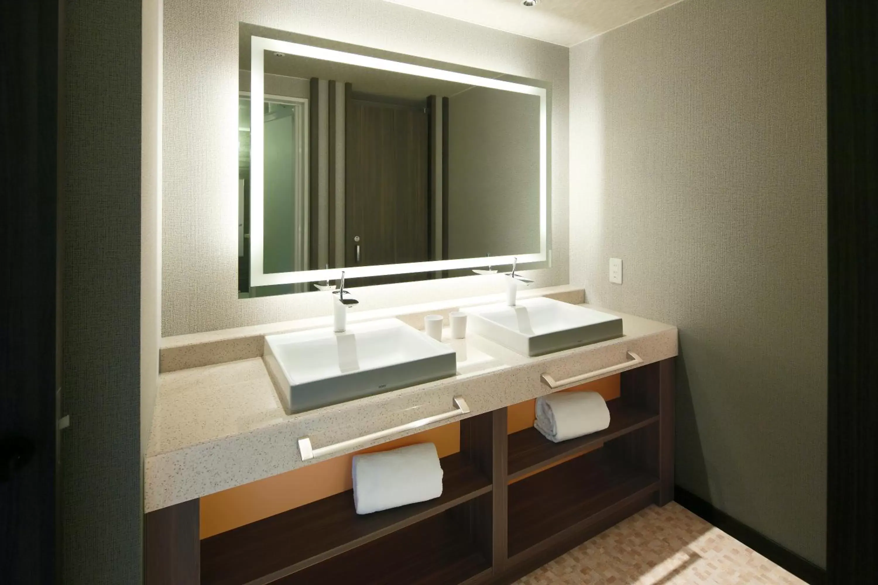 Bathroom in Kyoto Tower Hotel