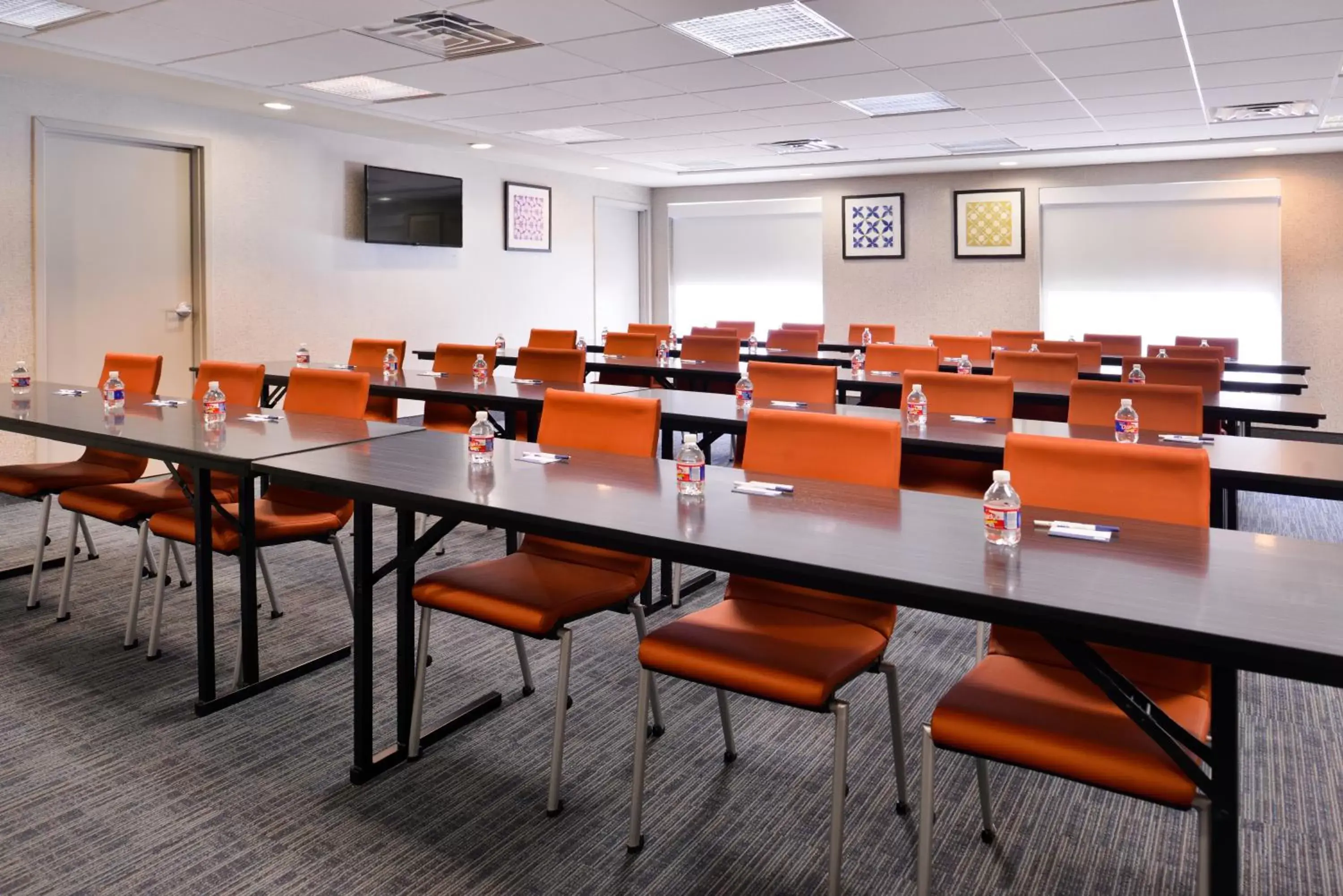 Meeting/conference room in Holiday Inn Express & Suites Selma, an IHG Hotel