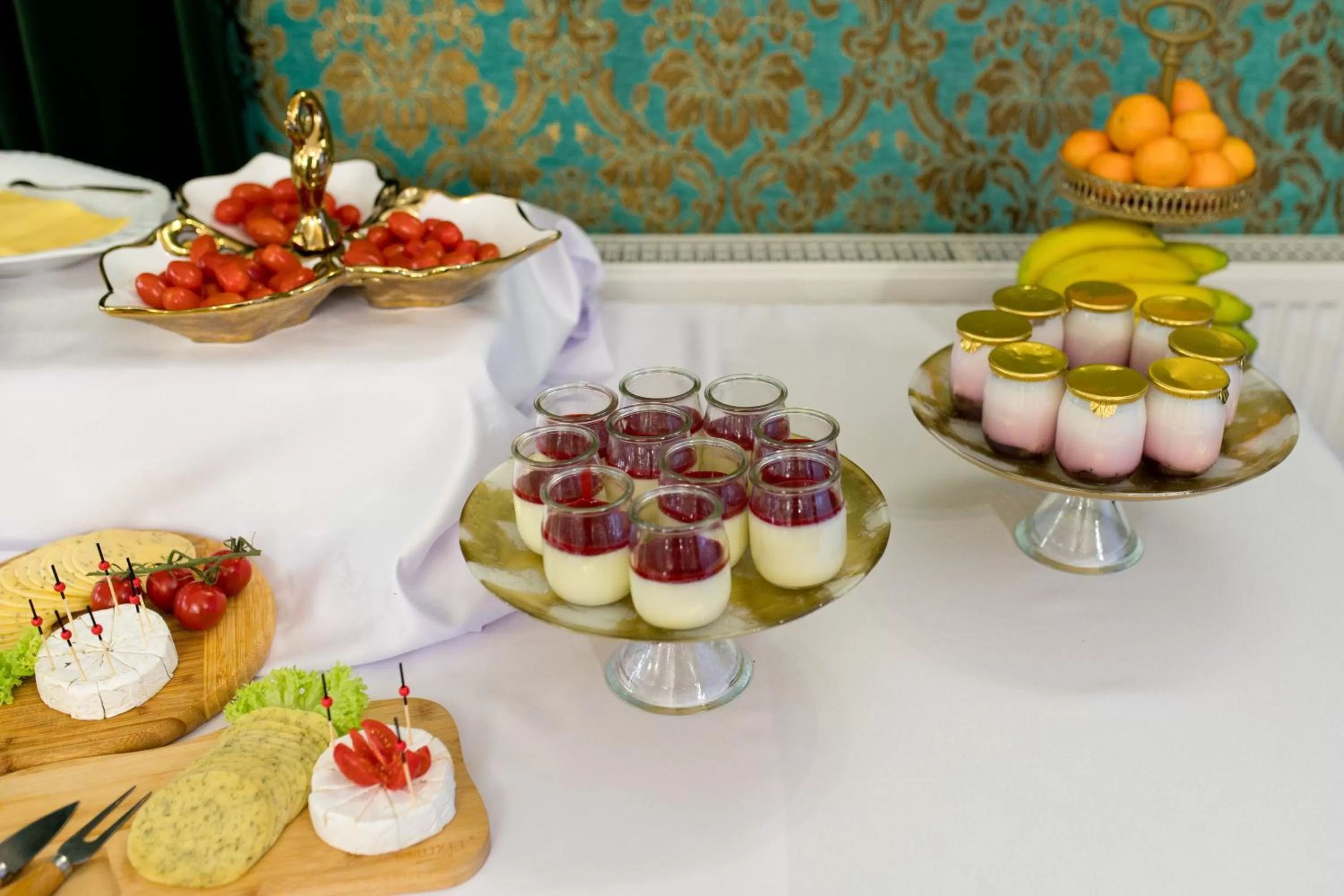 Breakfast, Food in Hotel Campari
